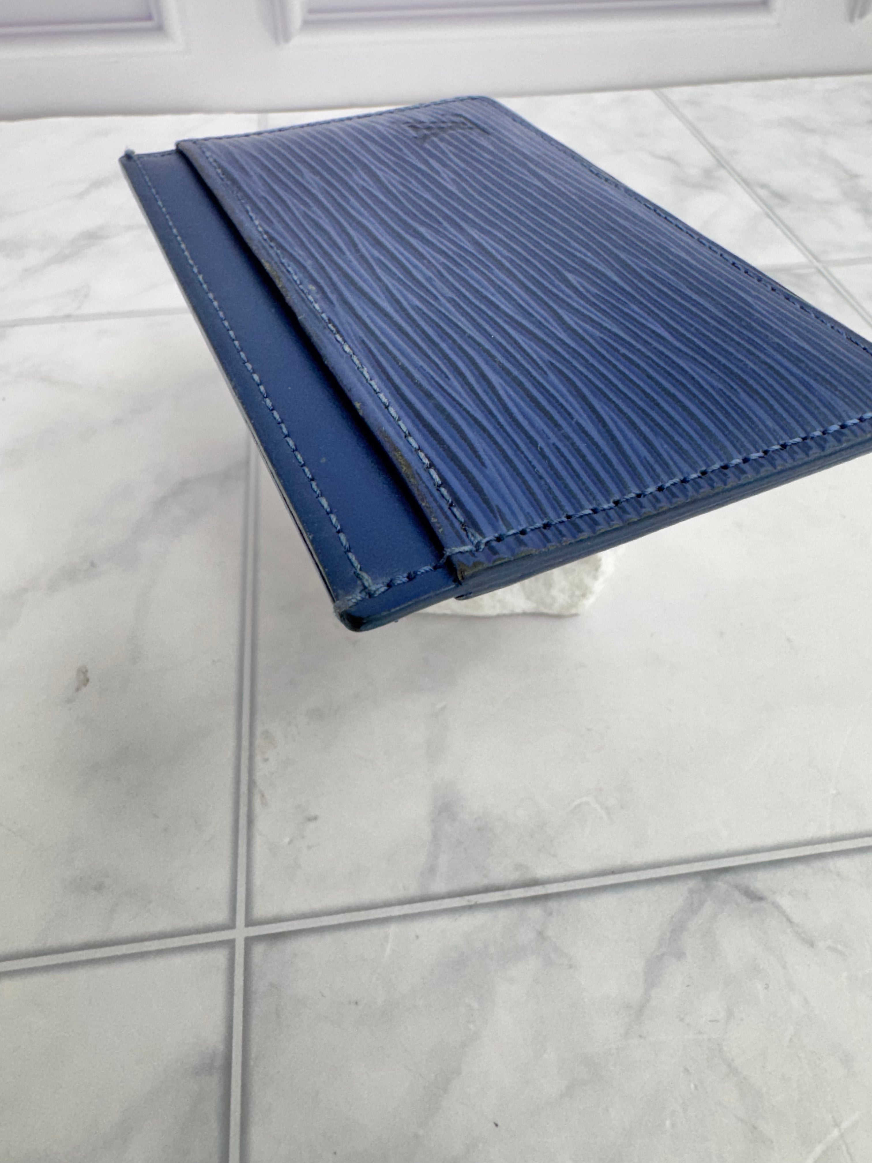 Louis Vuitton Blue Epi Card Case