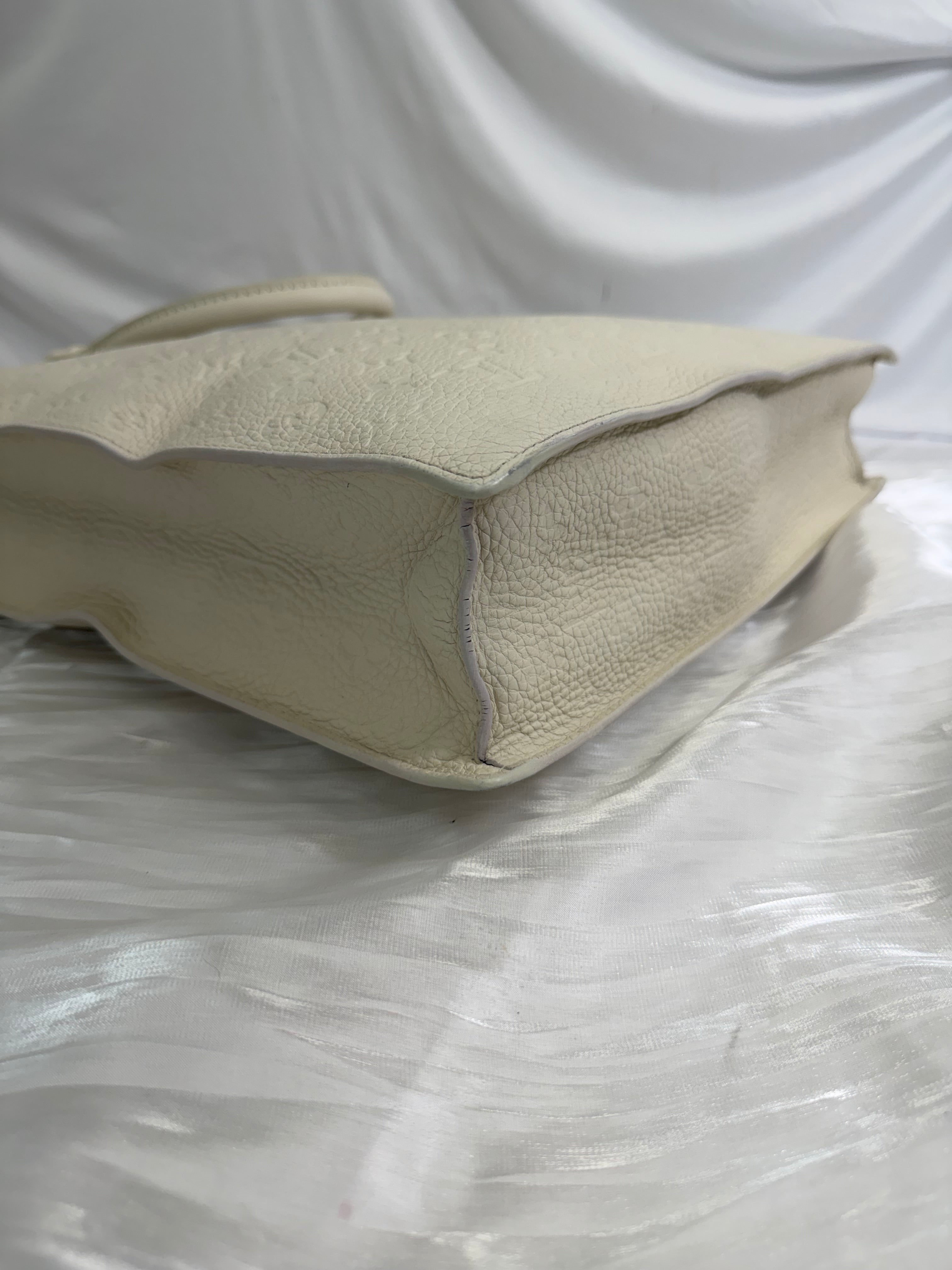 Louis Vuitton Monogram White Taurillon Sac Plat