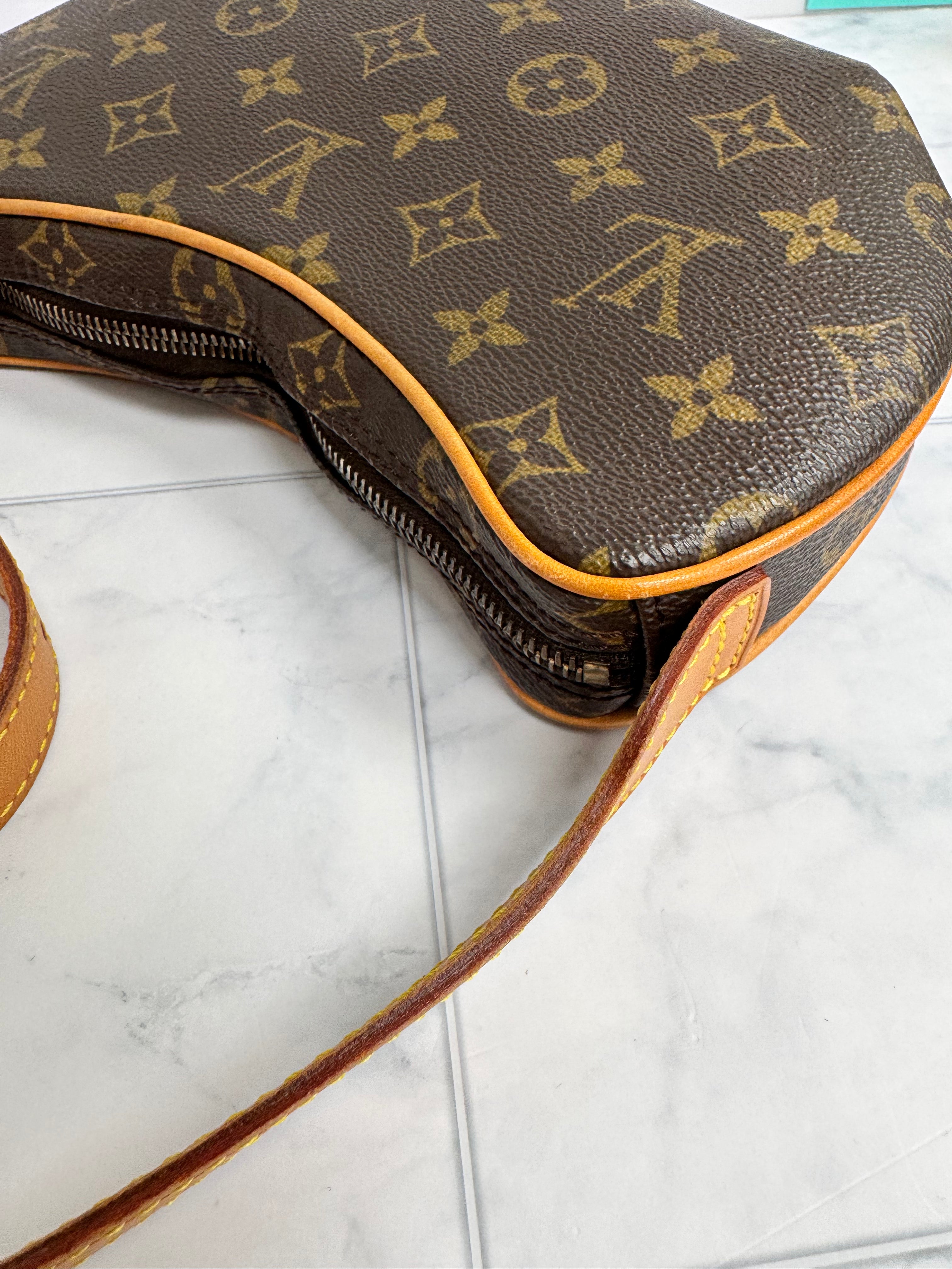 *DONS DROP* Louis Vuitton Monogram Croissant PM Handbag