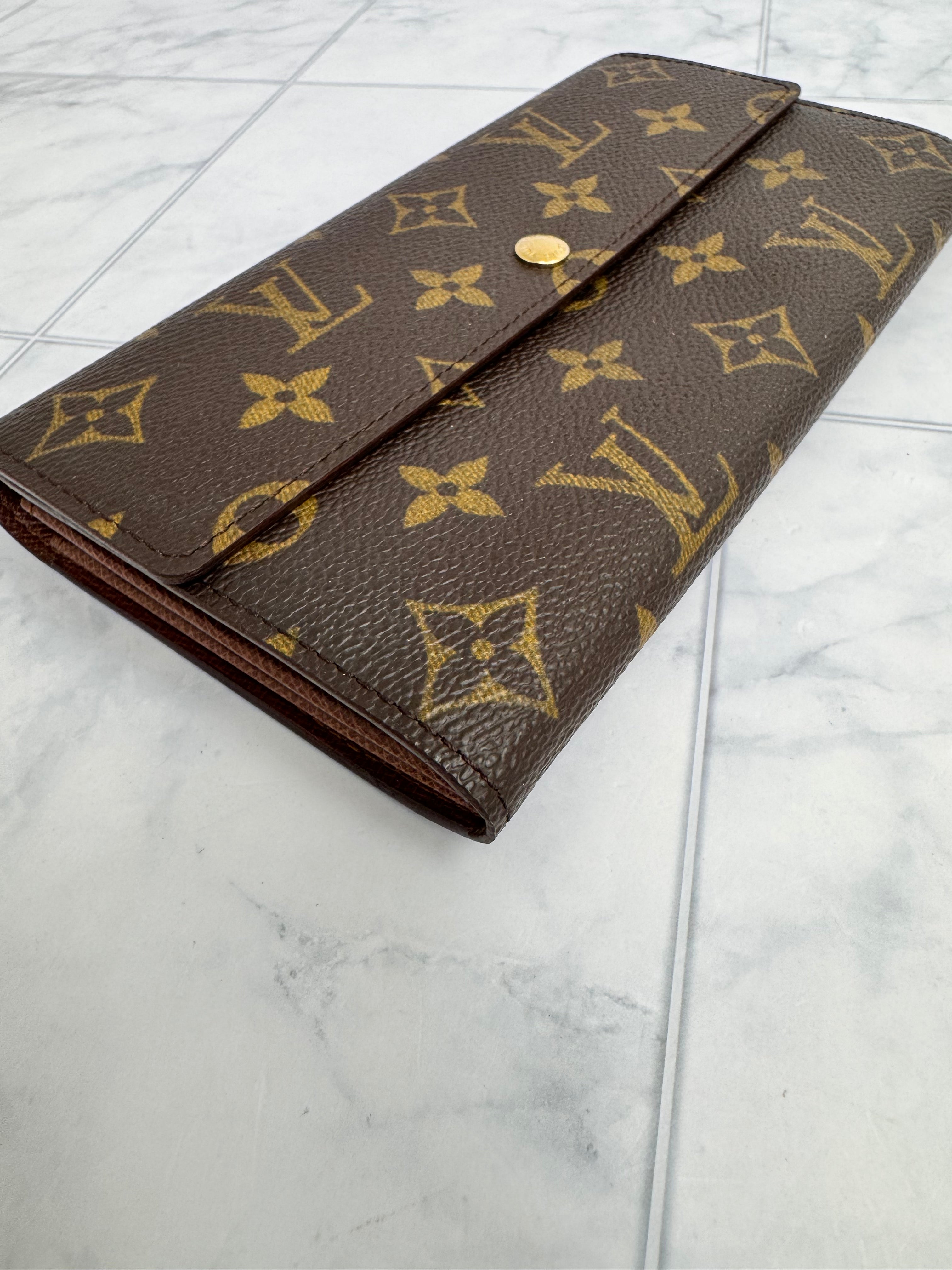 Louis Vuitton Monogram Sarah Long Wallet