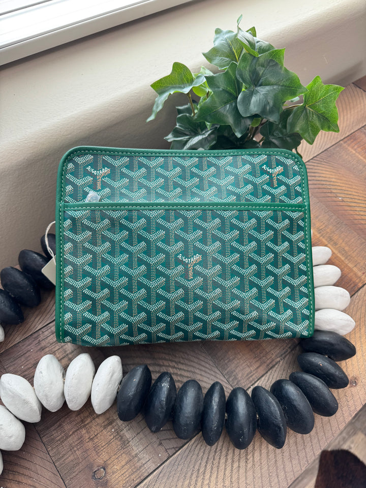 BRAND NEW Goyard Green Goyardine Leather Jouvence Toiletries Pouch