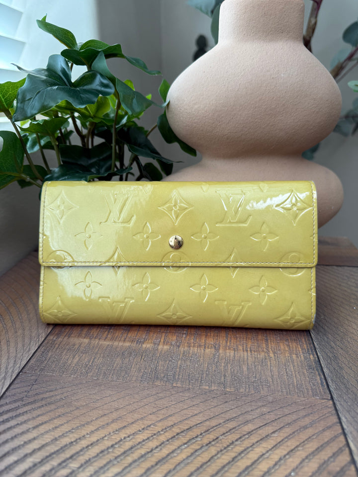 Louis Vuitton Lime Green Vernis International Wallet