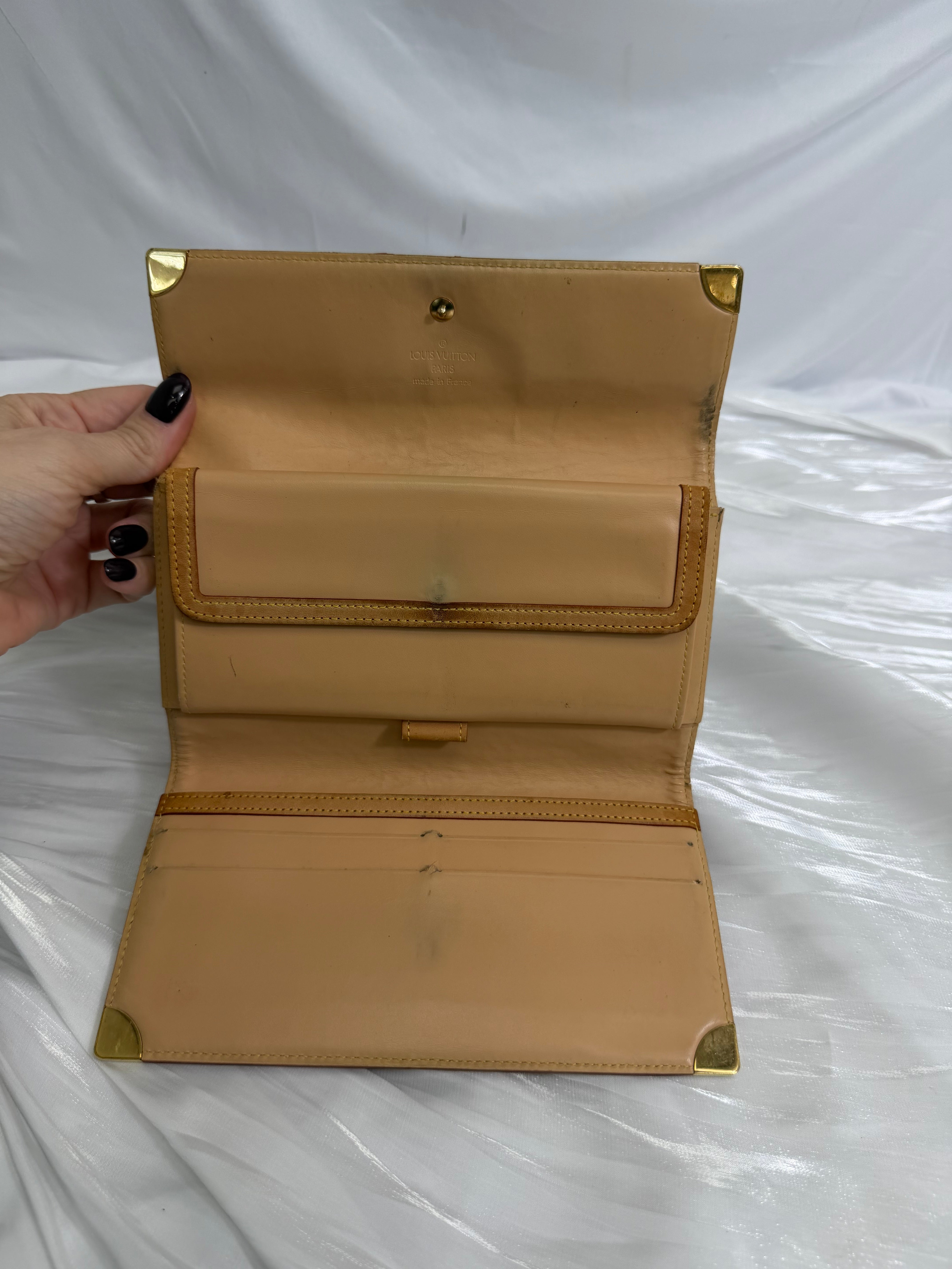 Louis Vuitton Monogram Black Multicolore International Wallet