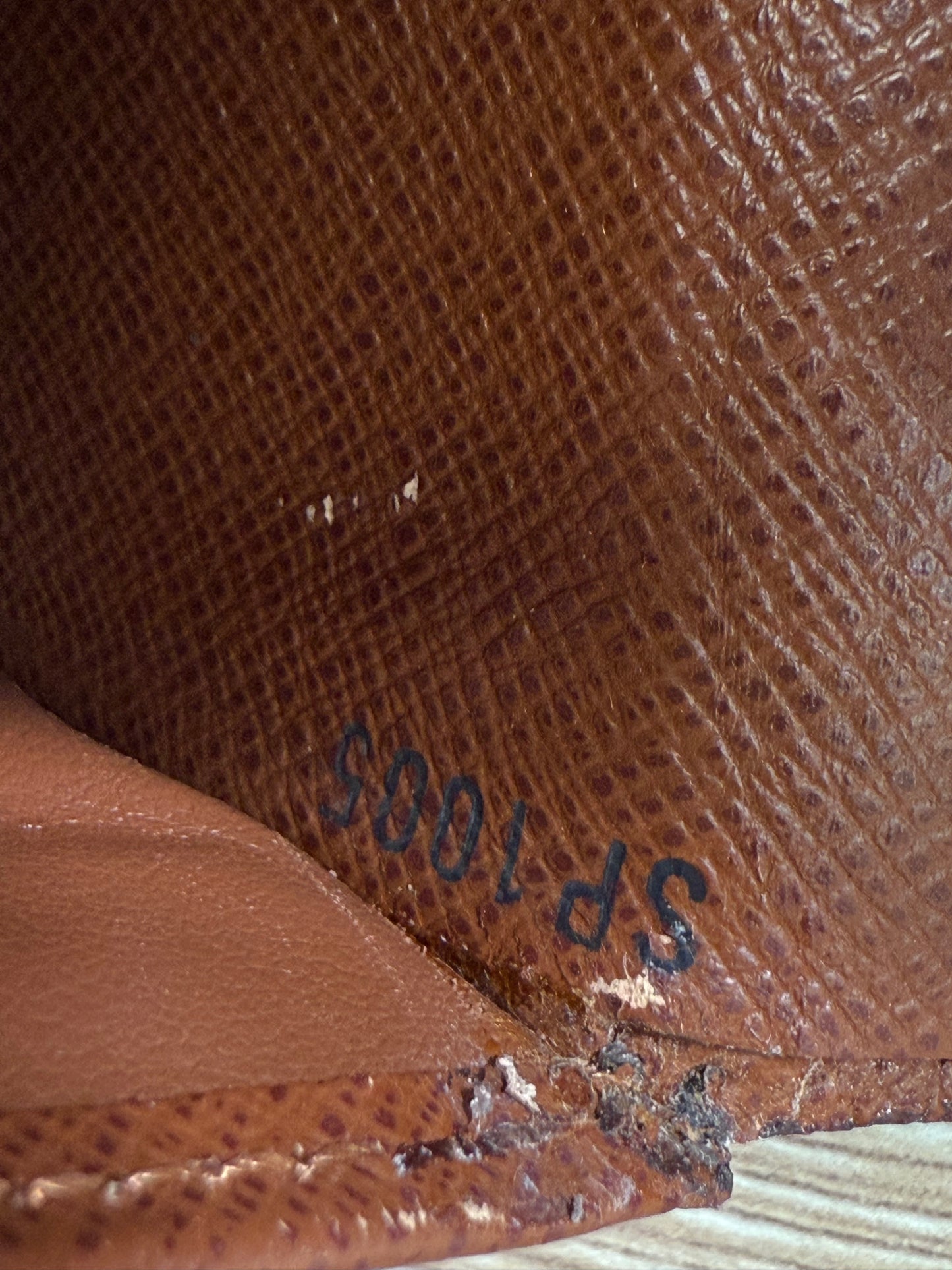 Louis Vuitton Monogram Elise Wallet