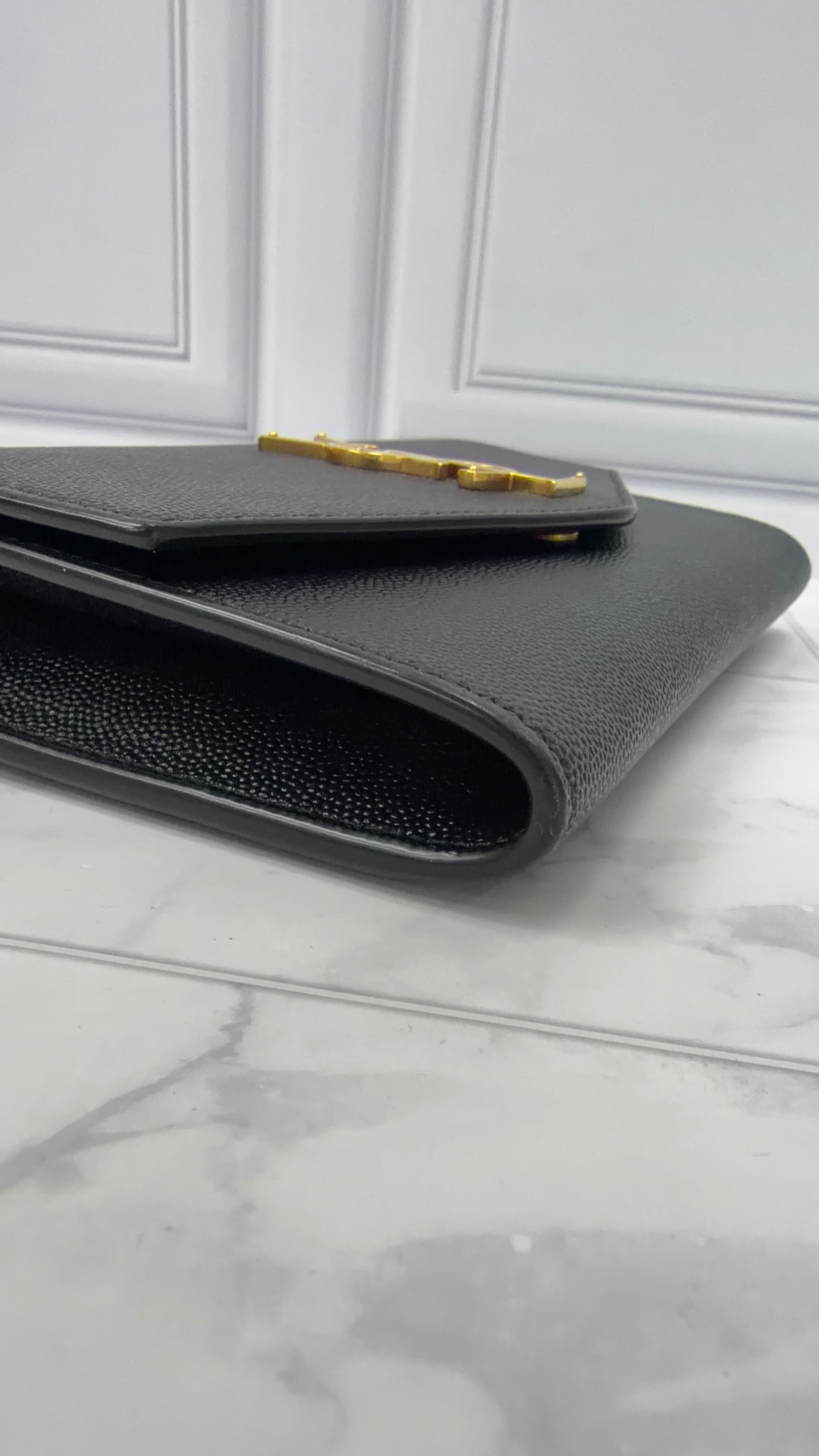 *DONS DROP* Saint Laurent YSL Black Pebbled Leather Envelope Wallet on a Chain