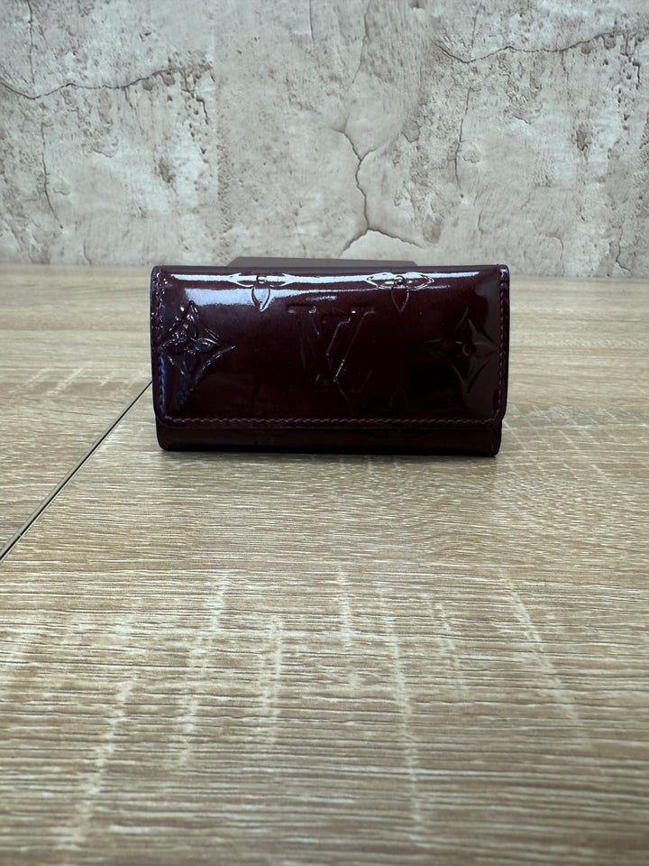Louis Vuitton Burgundy Vernis 4 Key Ring Case