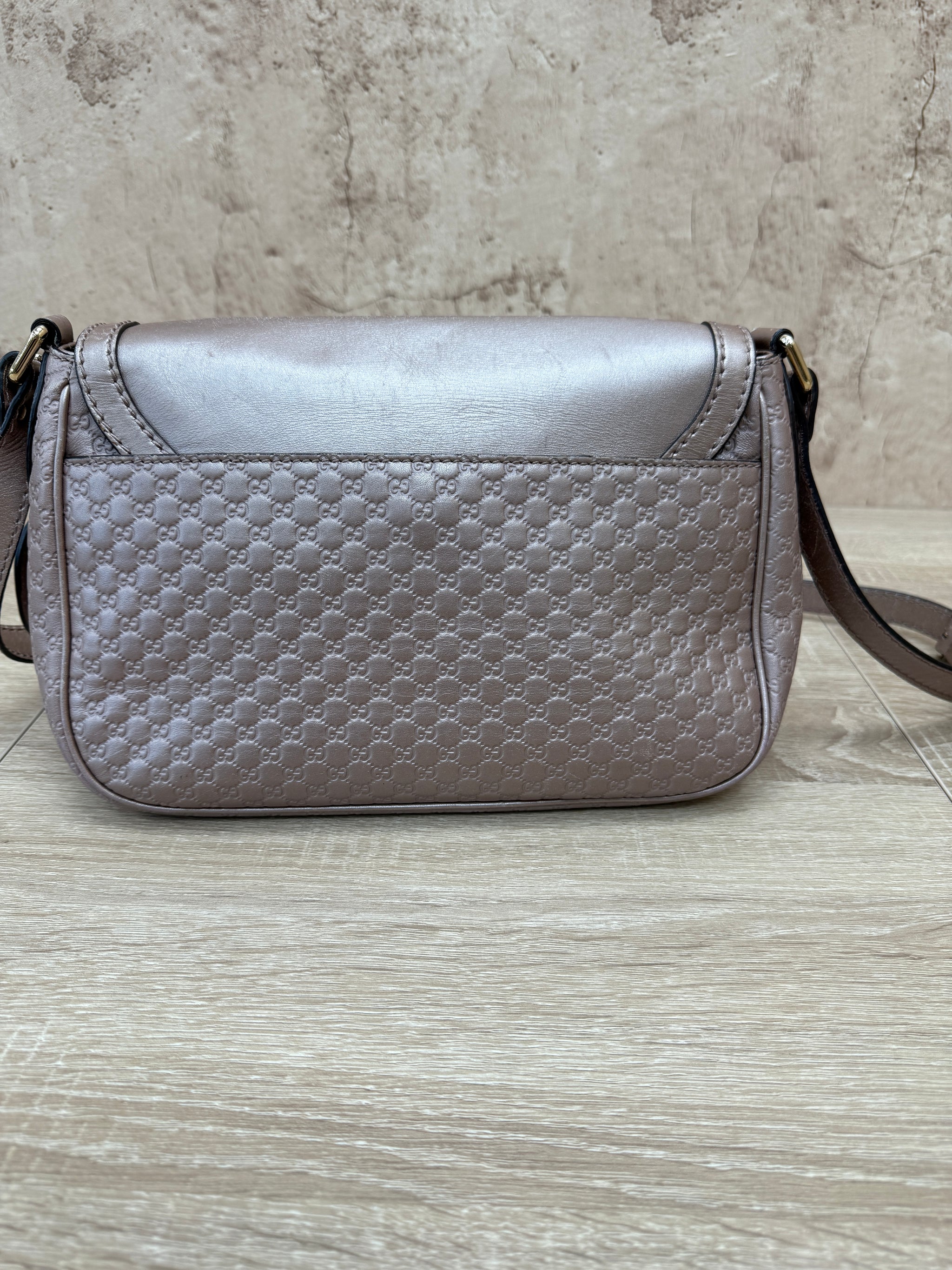 Gucci Metallic Pink Microguccissima Sukey Crossbody Bag