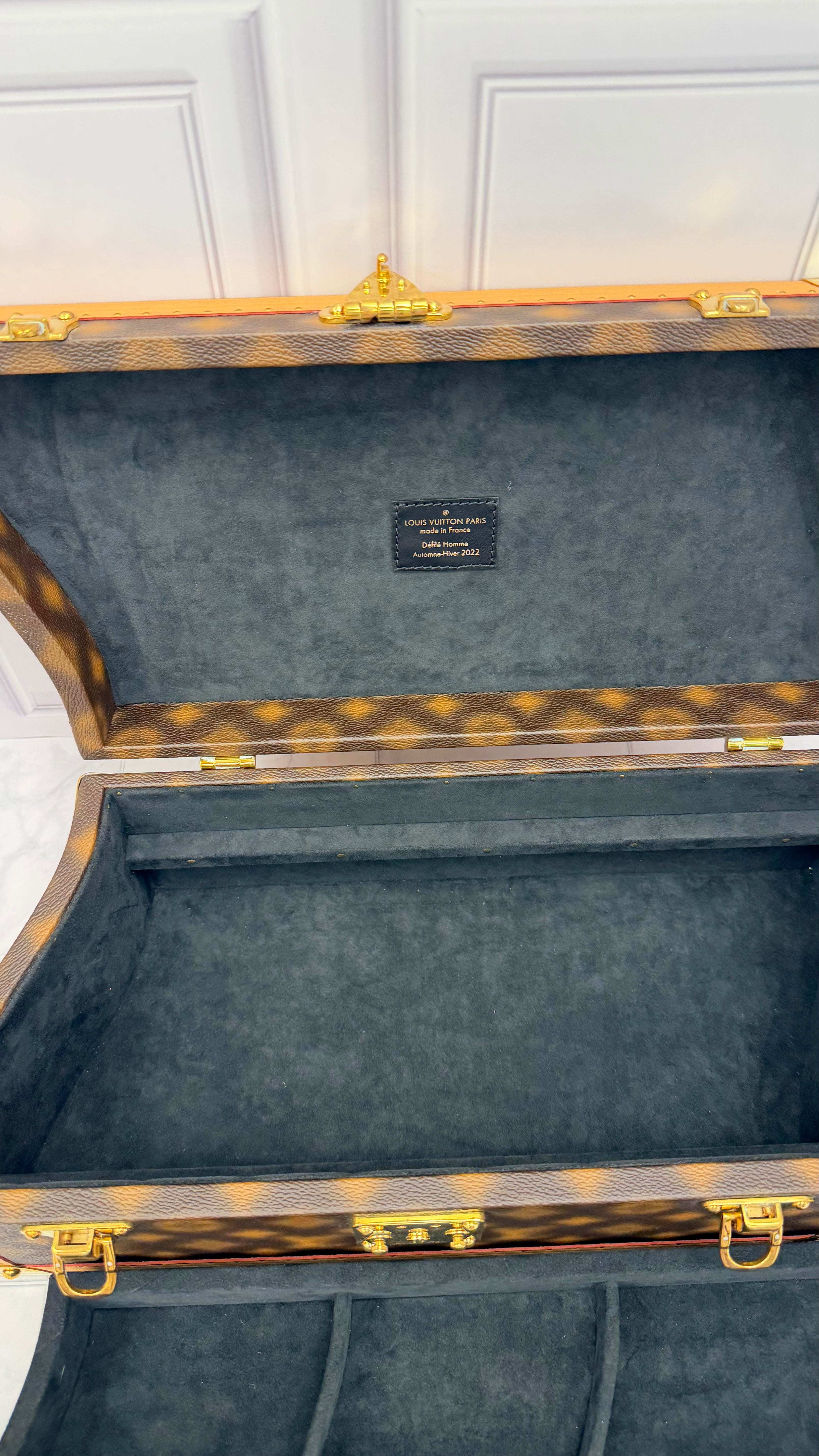 *DONS DROP* LIKE NEW - Louis Vuitton Monogram Malle Fleurs Trunk
