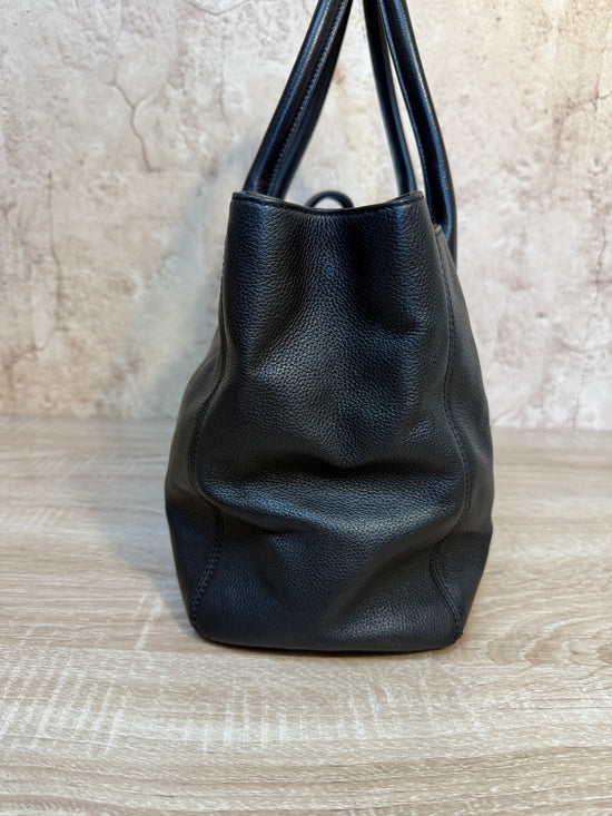 Chanel Black Leather Shoulder Tote