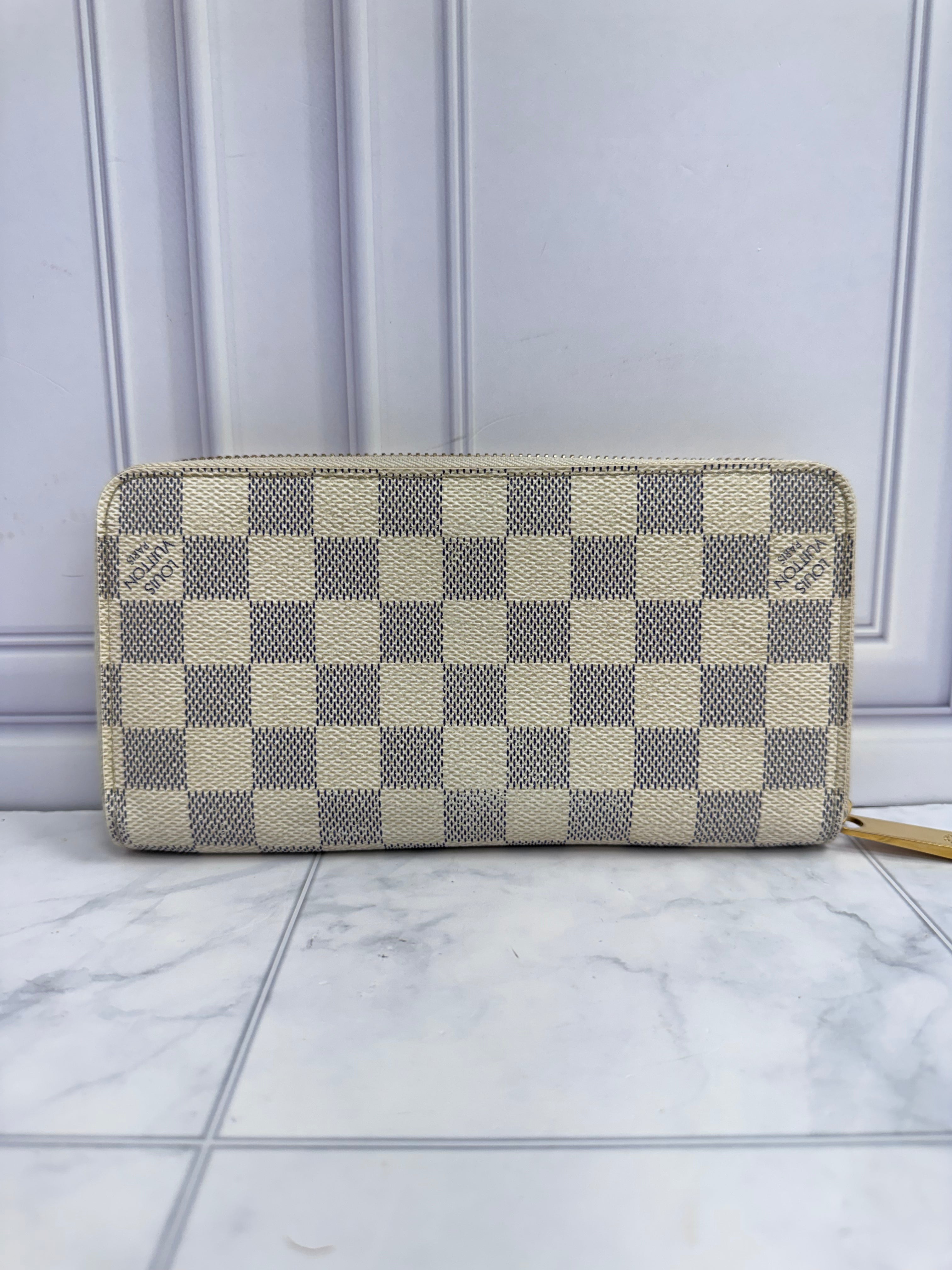 Louis Vuitton Damier Azur Zippy Wallet