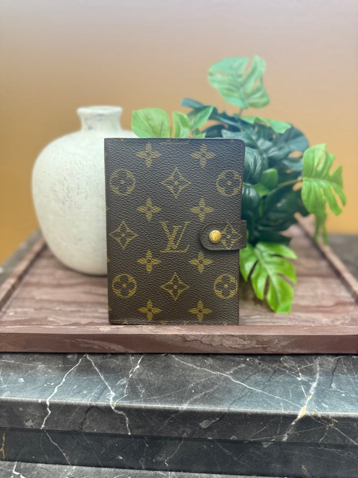 Louis Vuitton Monogram Passport Agenda PM