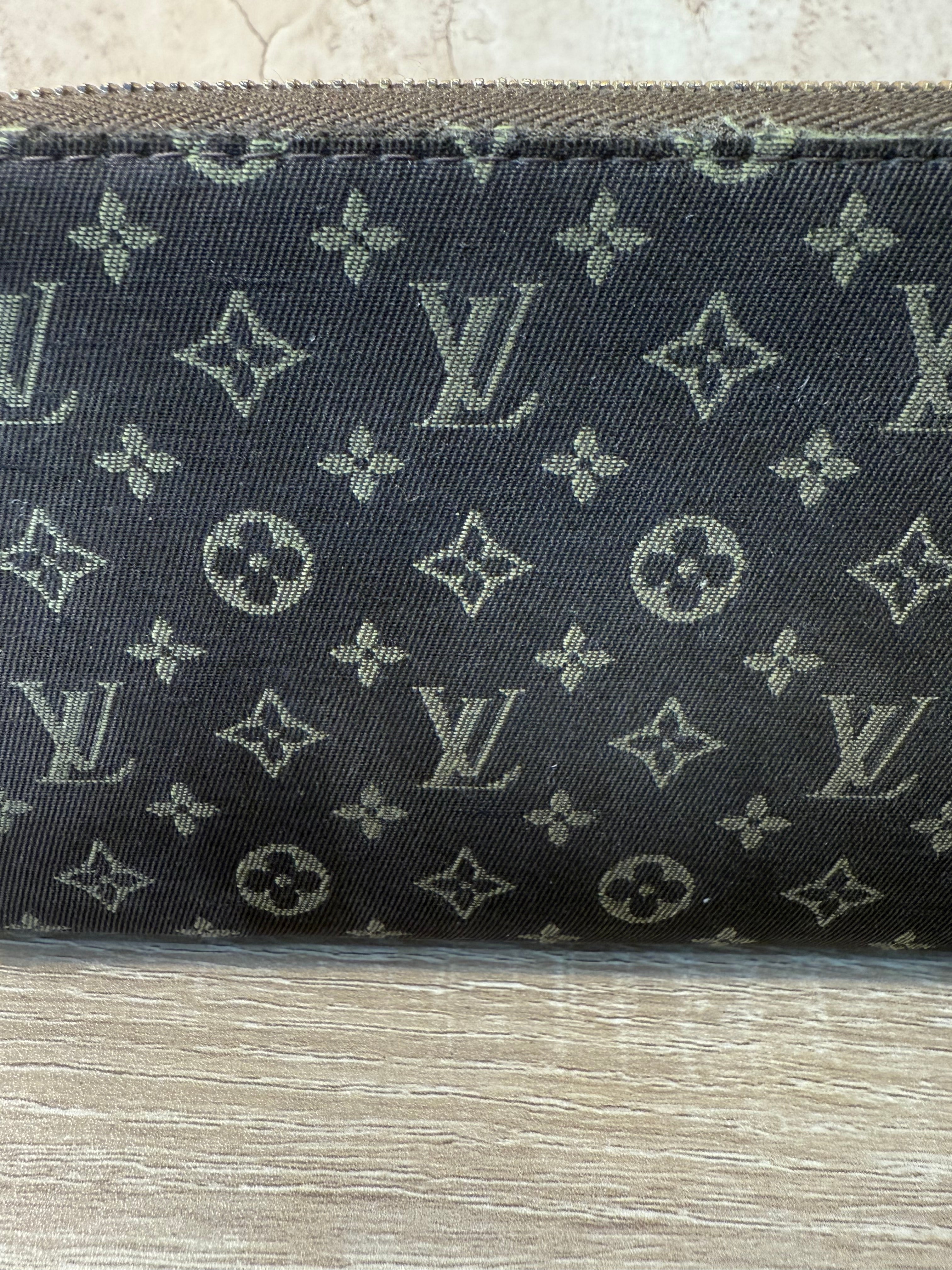 Louis Vuitton Brown Monogram Mini Lin Zippy Wallet