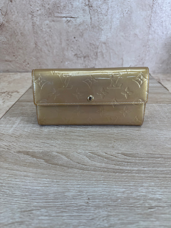 Louis Vuitton Gold Vernis Sarah Wallet