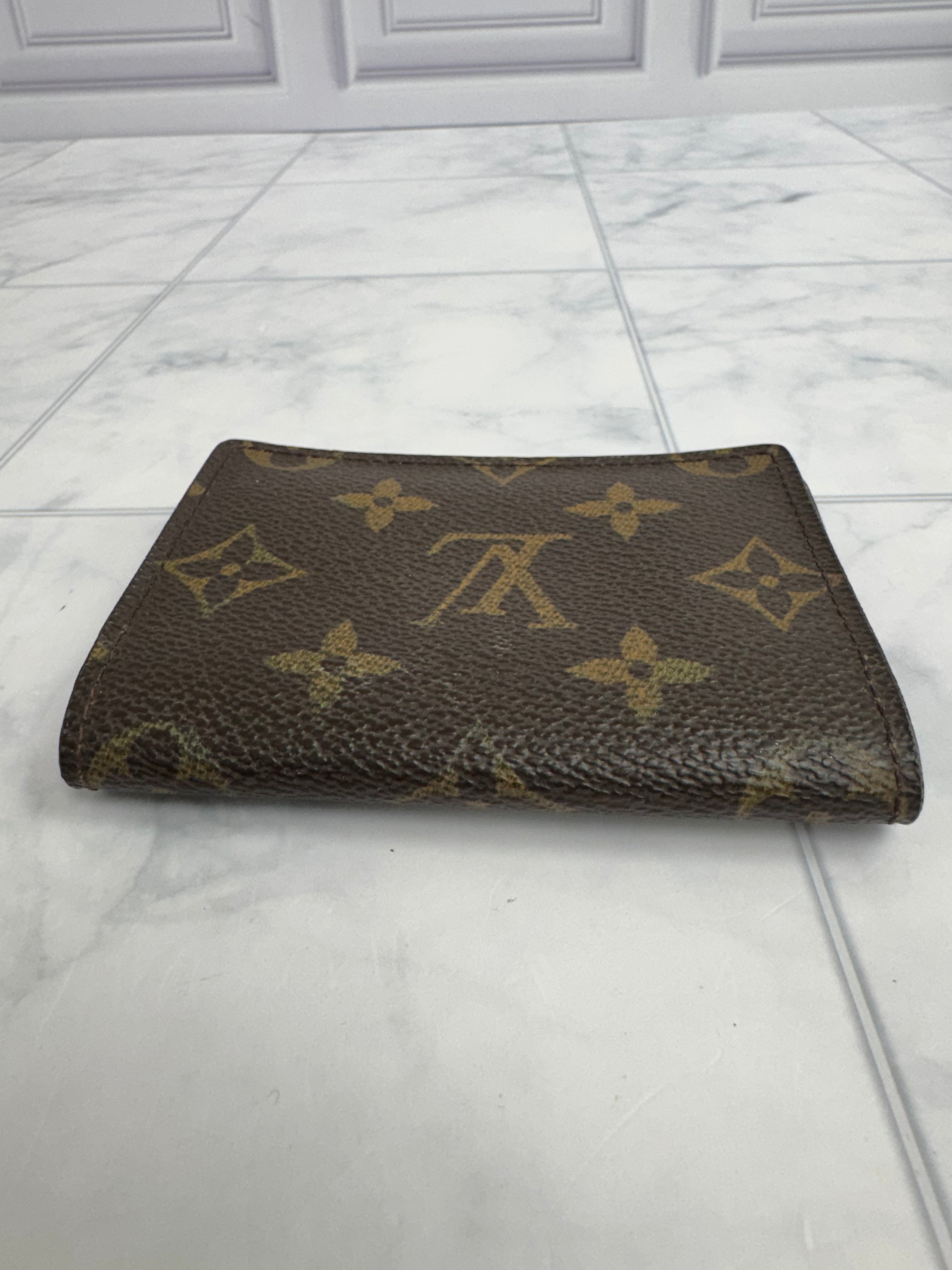 Louis Vuitton Monogram Card Holder
