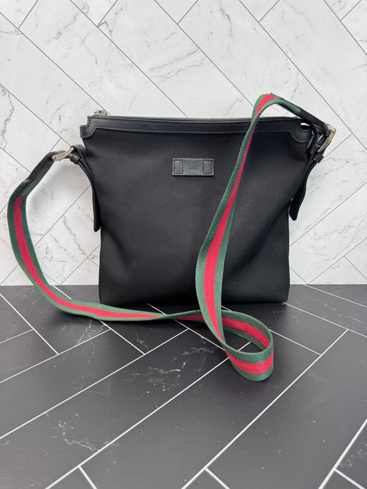 Gucci Black Canvas Sherry Messenger Bag