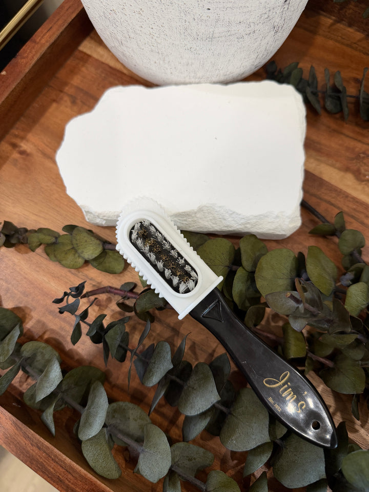 Jim's Juice Suede Brush