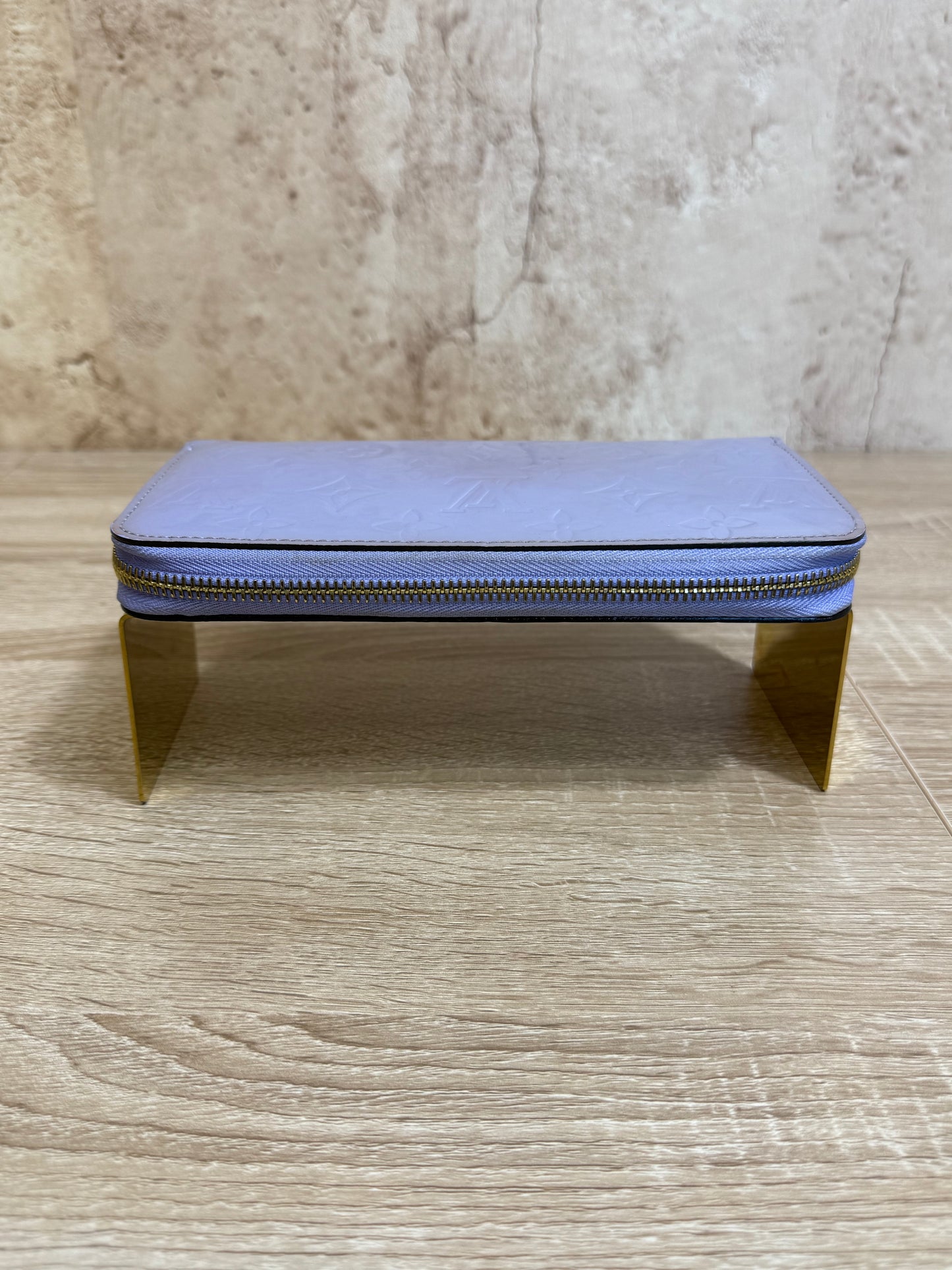 Louis Vuitton Lavender Vernis Zippy Wallet