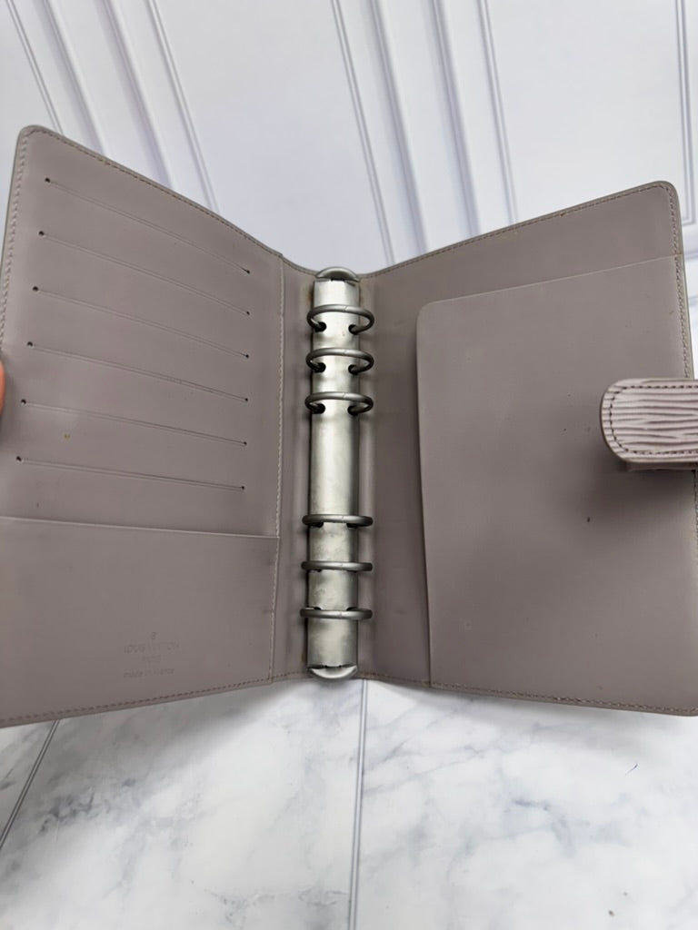 Louis Vuitton Lavender Epi Agenda MM