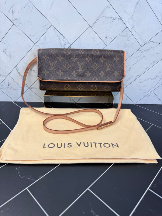 Louis Vuitton Monogram Twin GM