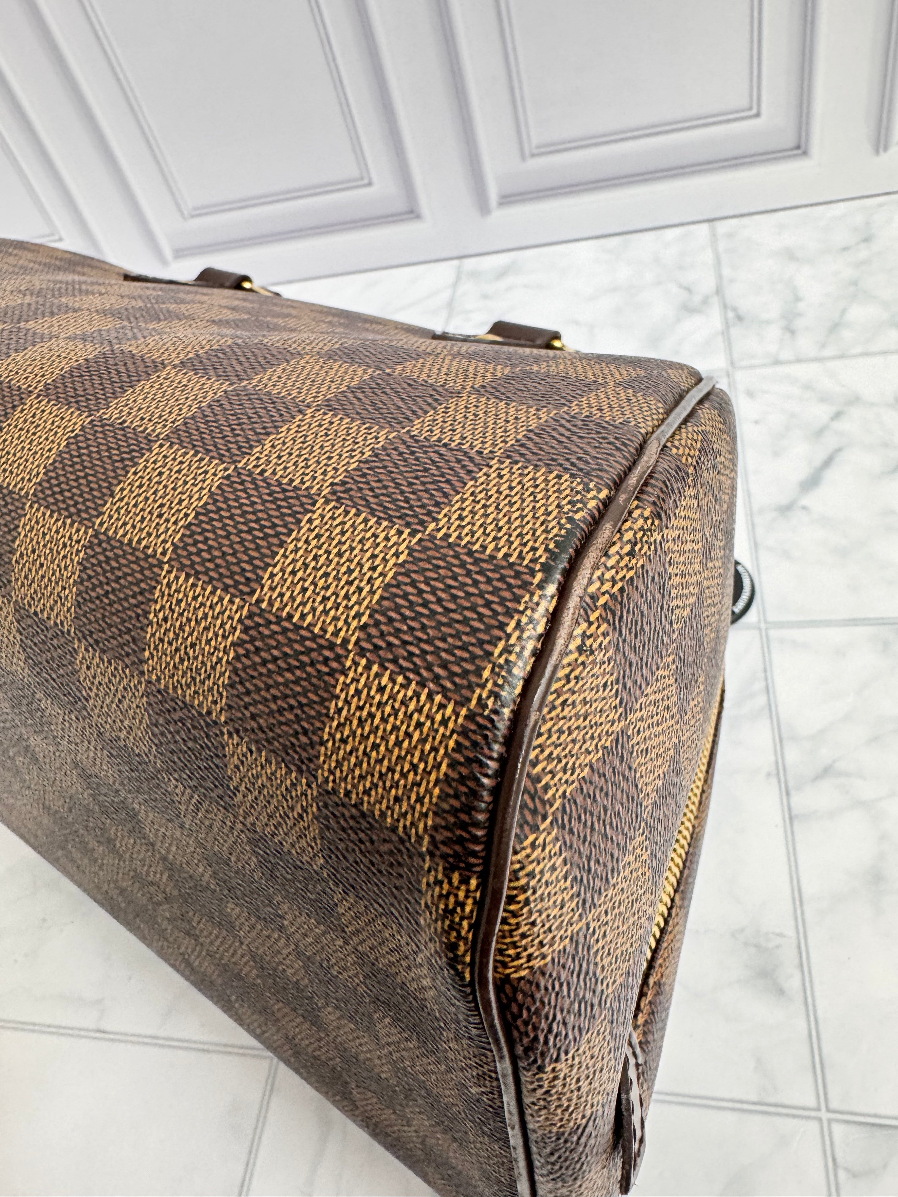 *DONS DROP* LIKE NEW - Louis Vuitton Damier Ebene Ribera MM Handbag