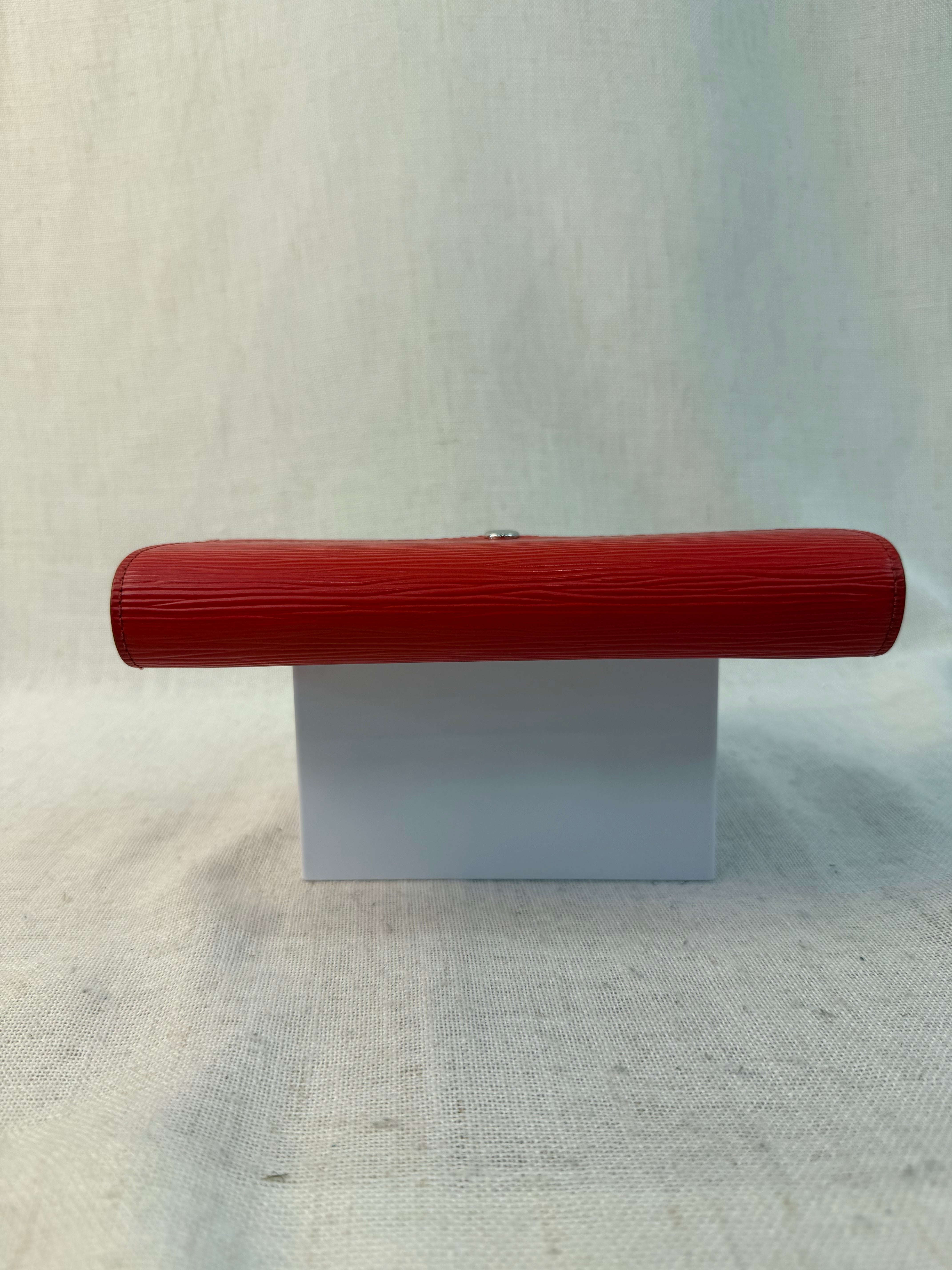 LIKE NEW Louis Vuitton Red Epi Sarah Wallet