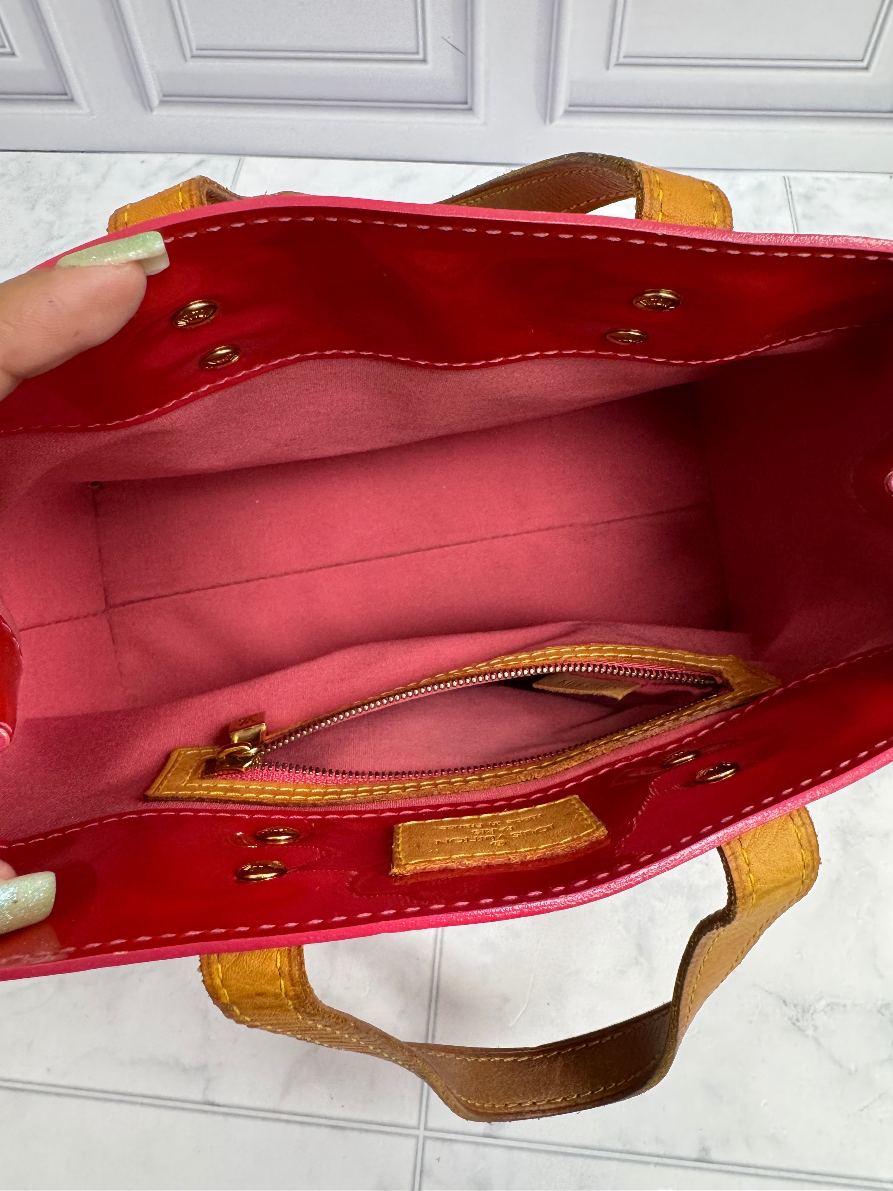 Louis Vuitton Red Vernis Reade Hand Bag PM