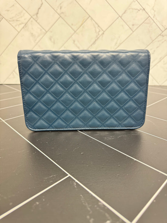 LIKE NEW Chanel Blue Diamond Quilted Lambskin CC Wallet on Chain