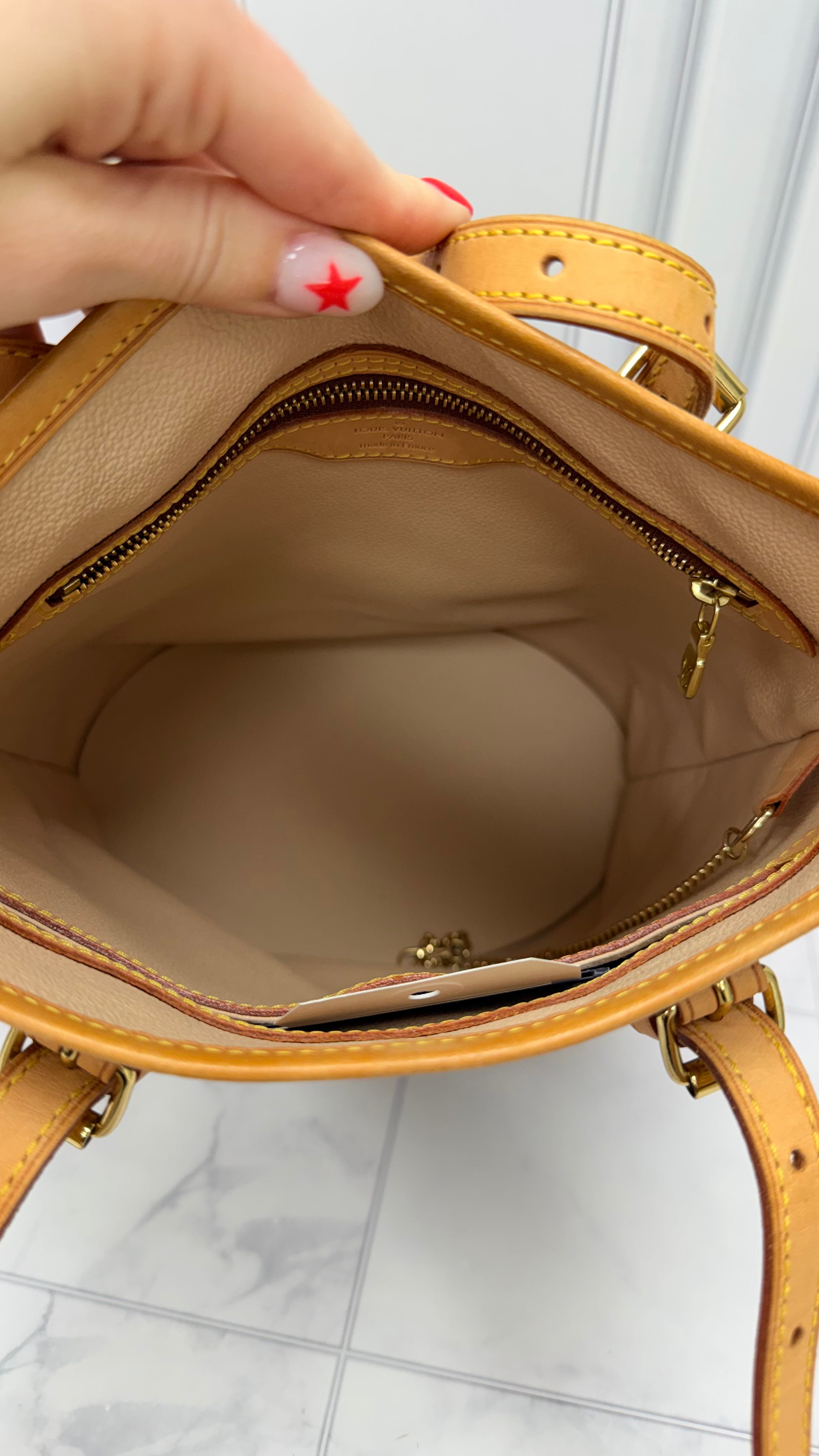 *DONS PRE DROP* Louis Vuitton Monogram Petit Bucket PM Shoulder Bag