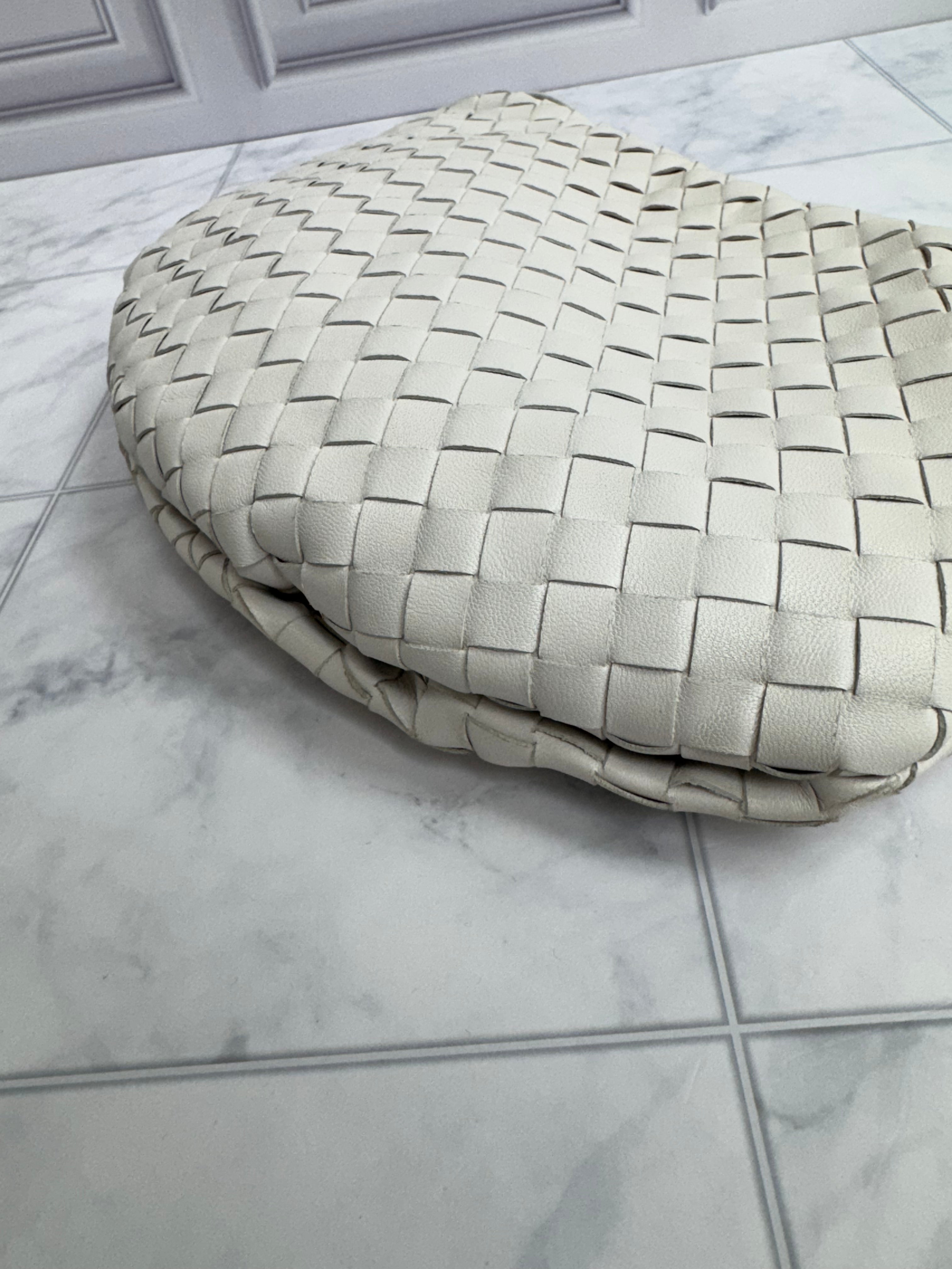 *DONS DROP* Bottega Veneta White Intrecciato Leather Small Bulb Shoulder Bag