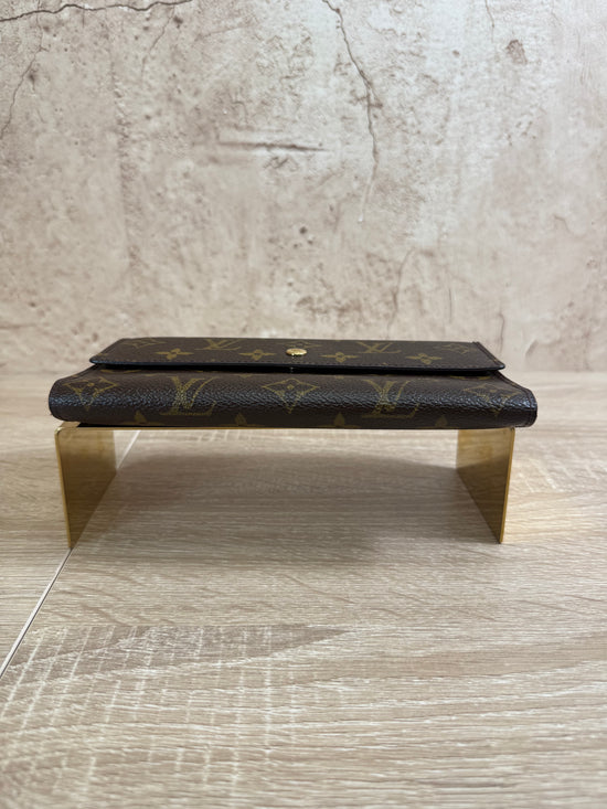 Louis Vuitton Monogram International Wallet