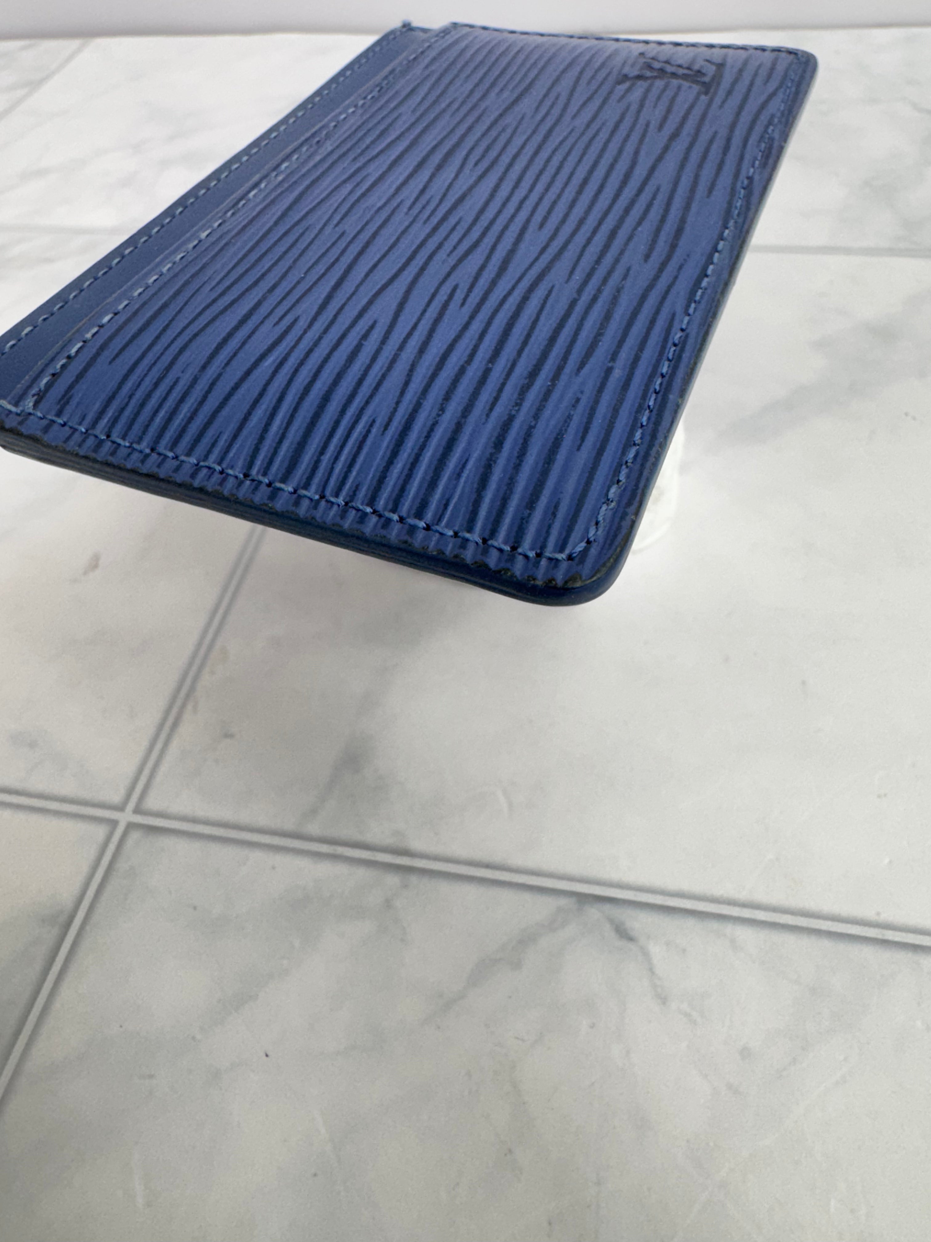 Louis Vuitton Blue Epi Card Case