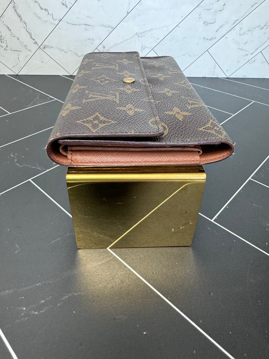 Louis Vuitton Monogram International Wallet