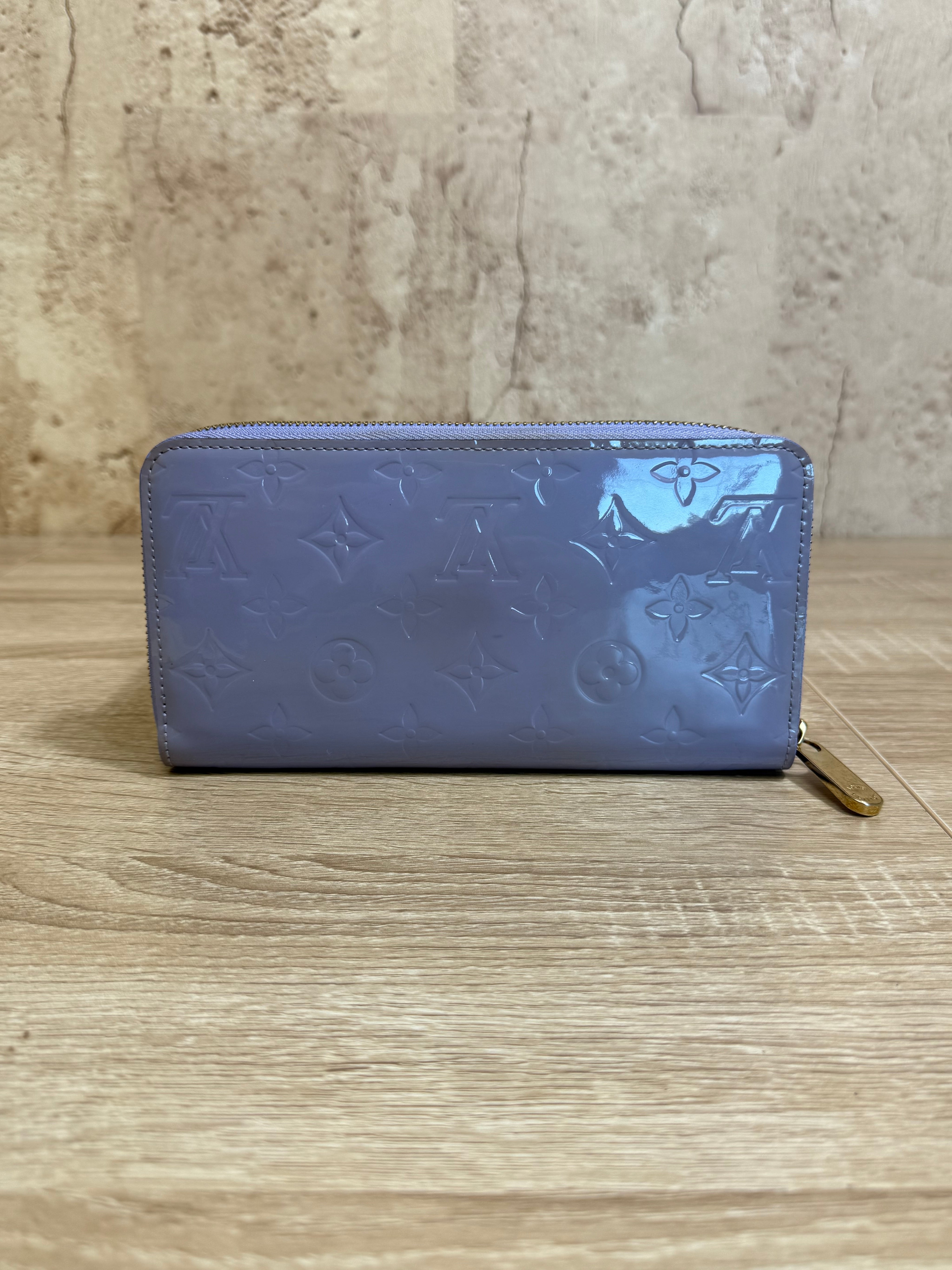 Louis Vuitton Lavender Vernis Zippy Wallet