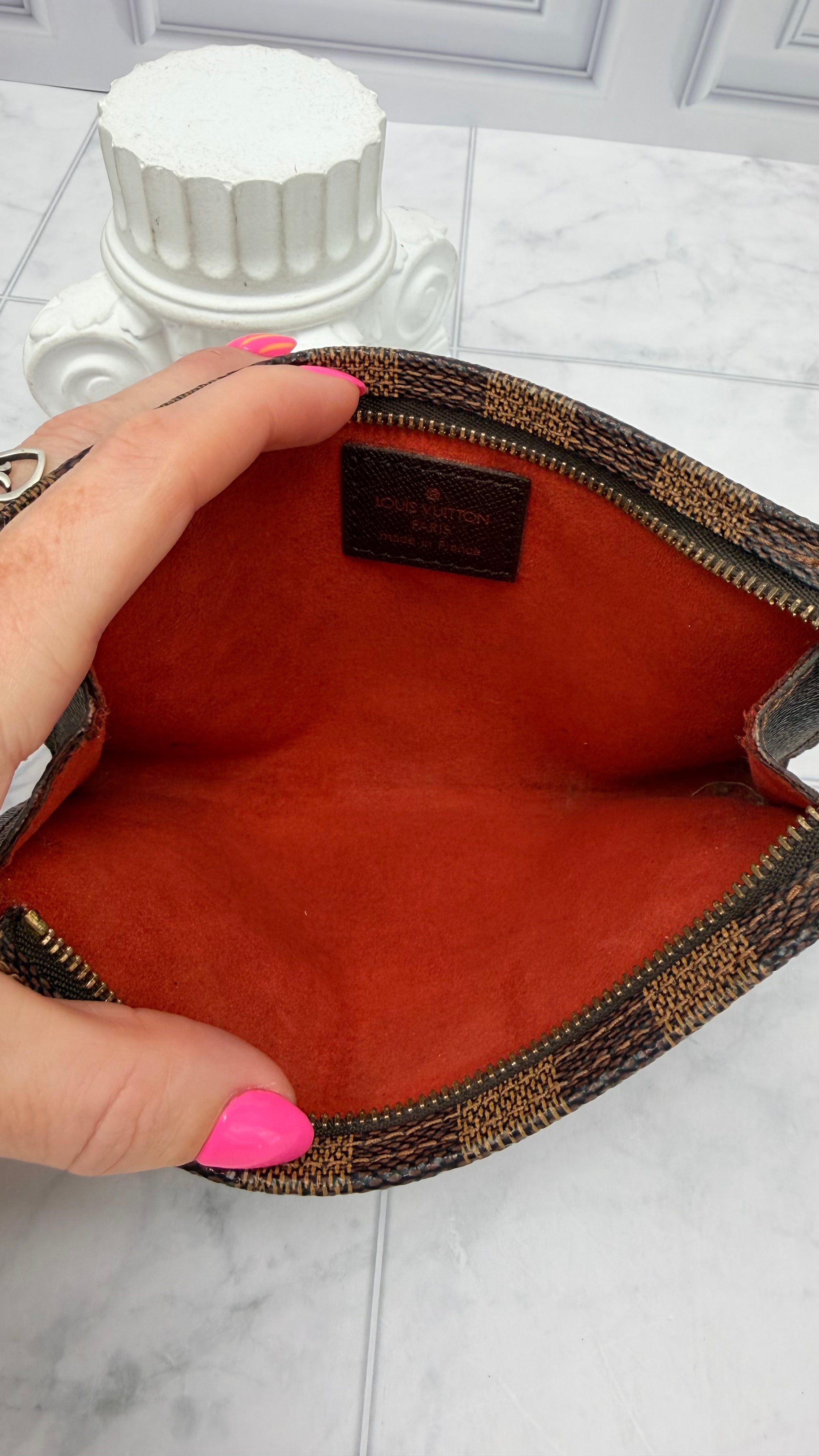 Louis Vuitton Damier Ebene Bucket Pouch