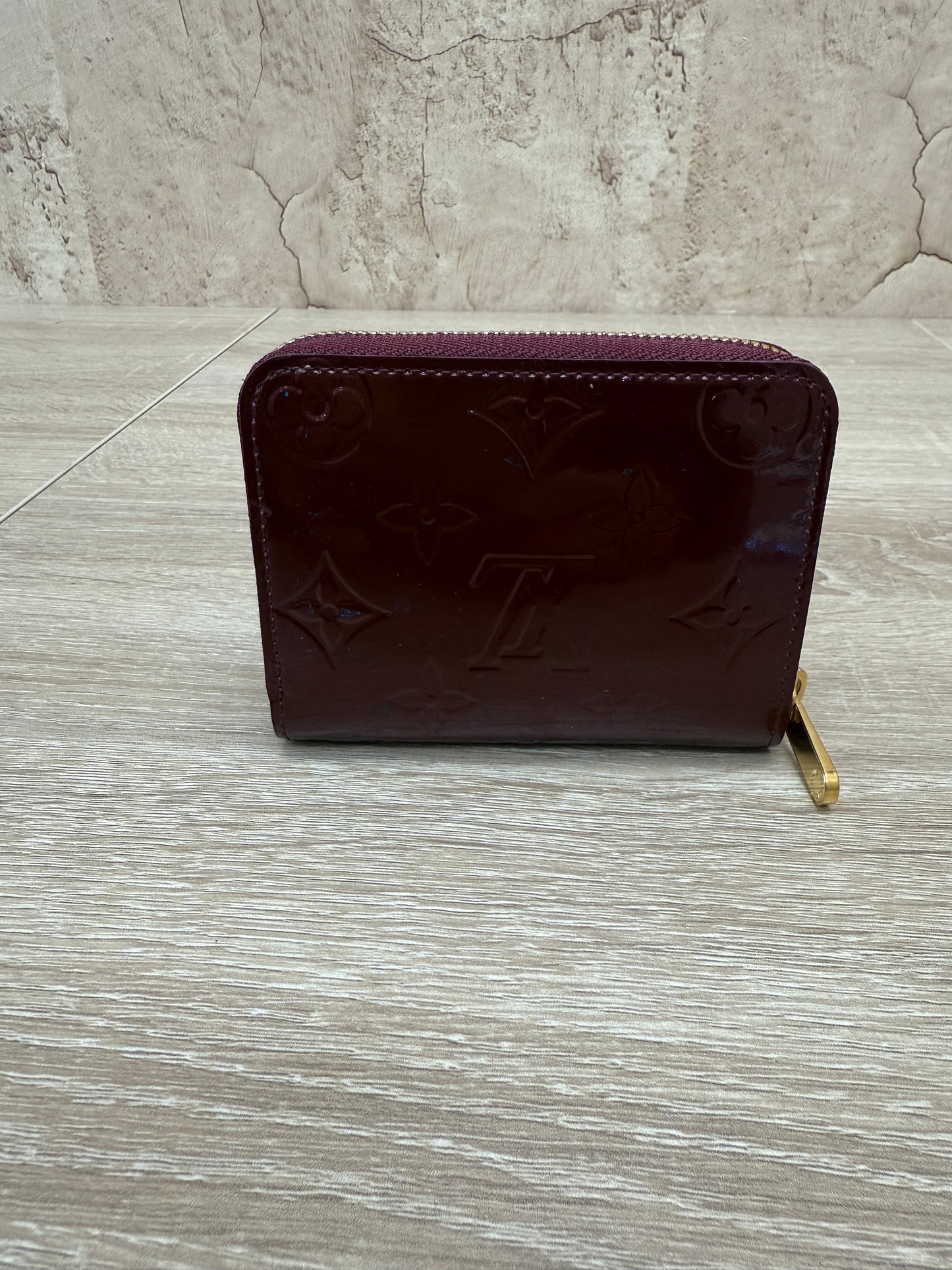 Louis Vuitton Burgundy Vernis Compact Zippy Wallet