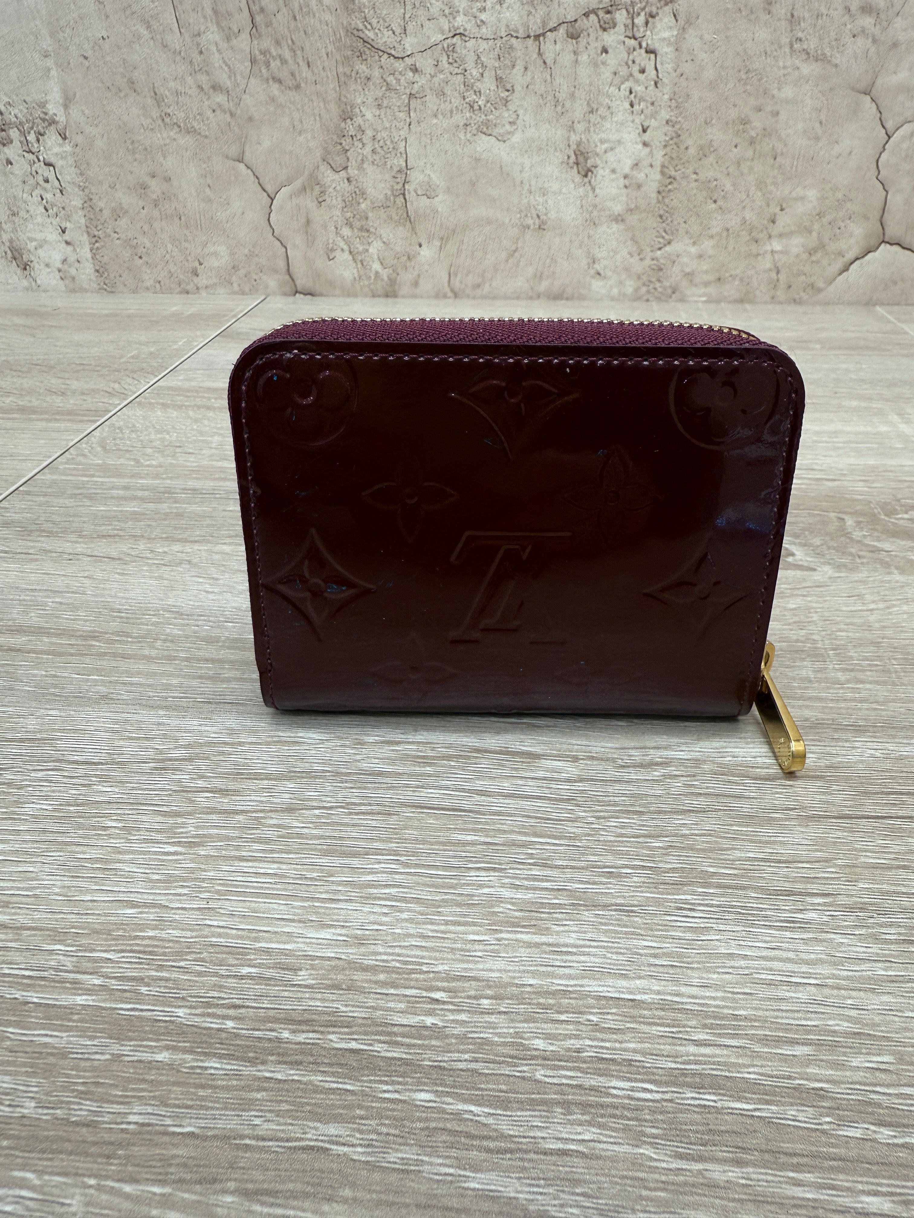 Louis Vuitton Burgundy Vernis Compact Zippy Wallet