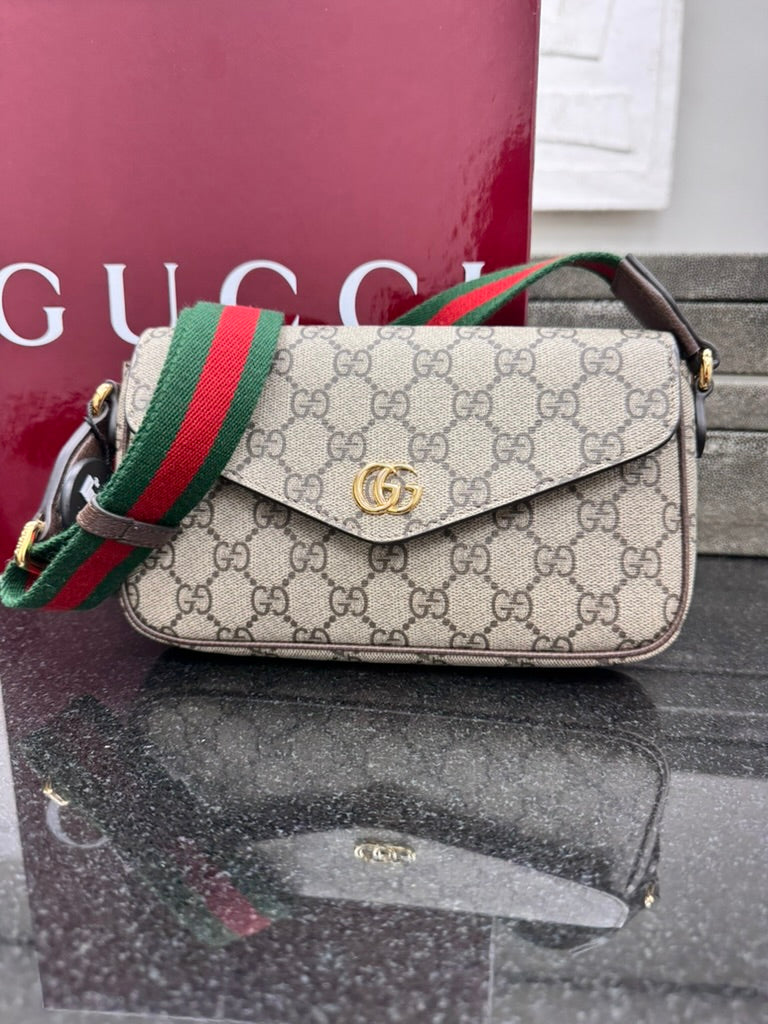 LIKE NEW - Gucci GG Supreme Coated Canvas Ophidia Envelope Mini Crossbody Bag