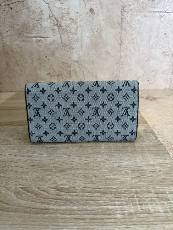 Louis Vuitton Navy Mini Lin International Wallet