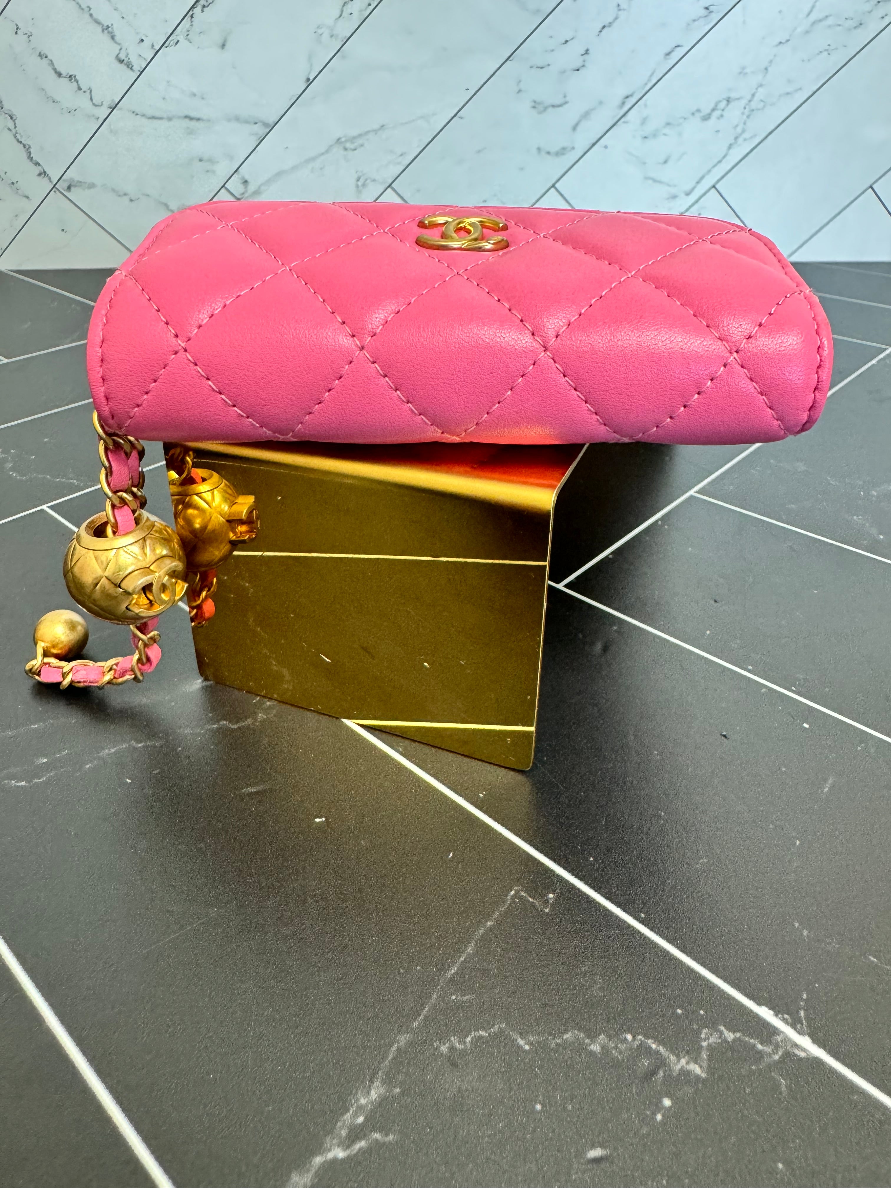 BRAND NEW Chanel Pink Quilted Lambskin Mini Pearl Crush Flap Clutch with Chain