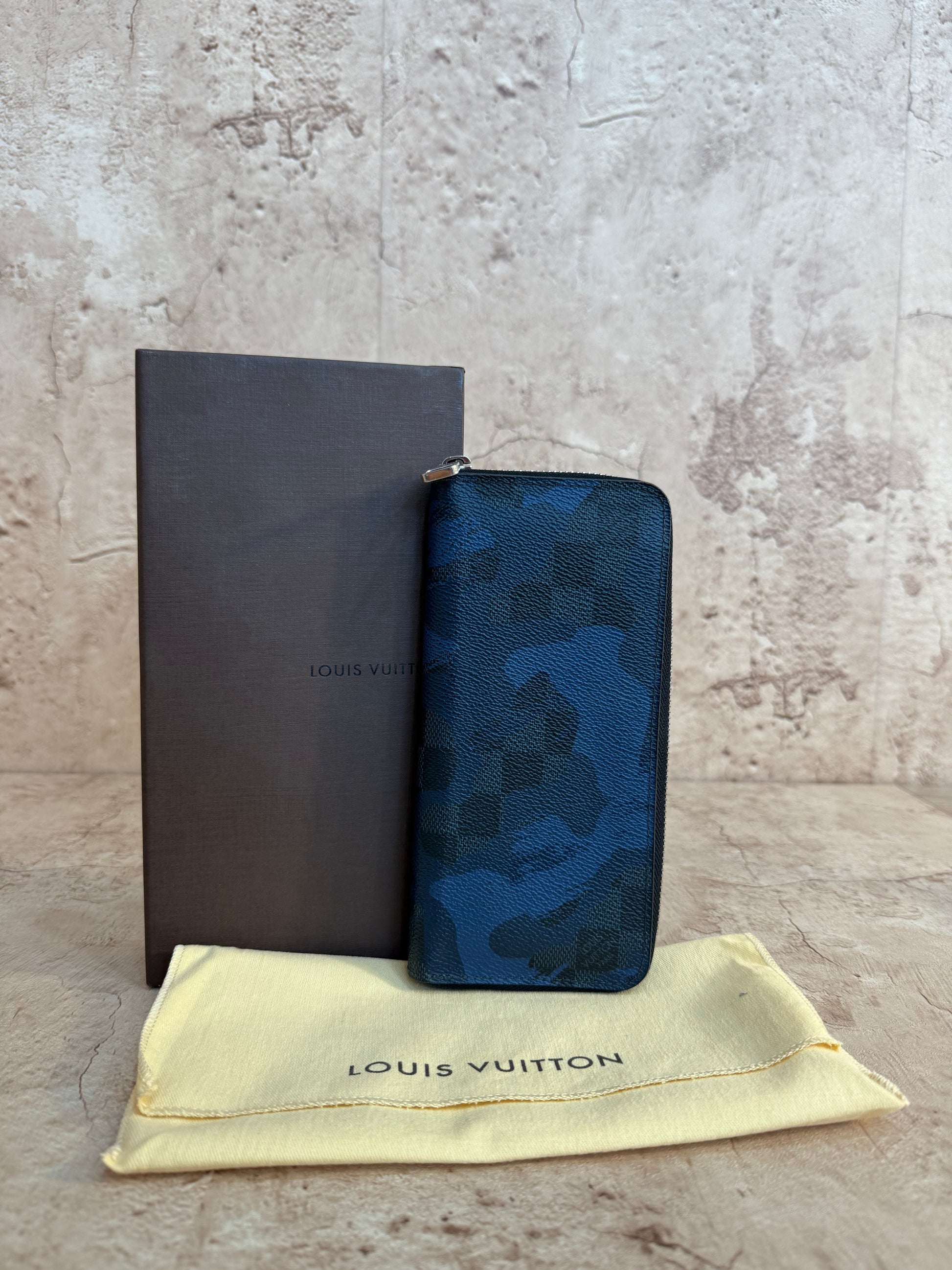 Louis Vuitton Blue Camo Damier Graphite Zippy Wallet