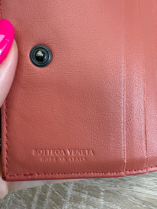 Bottega Veneta Pink Intrecciato Leather Compact Wallet