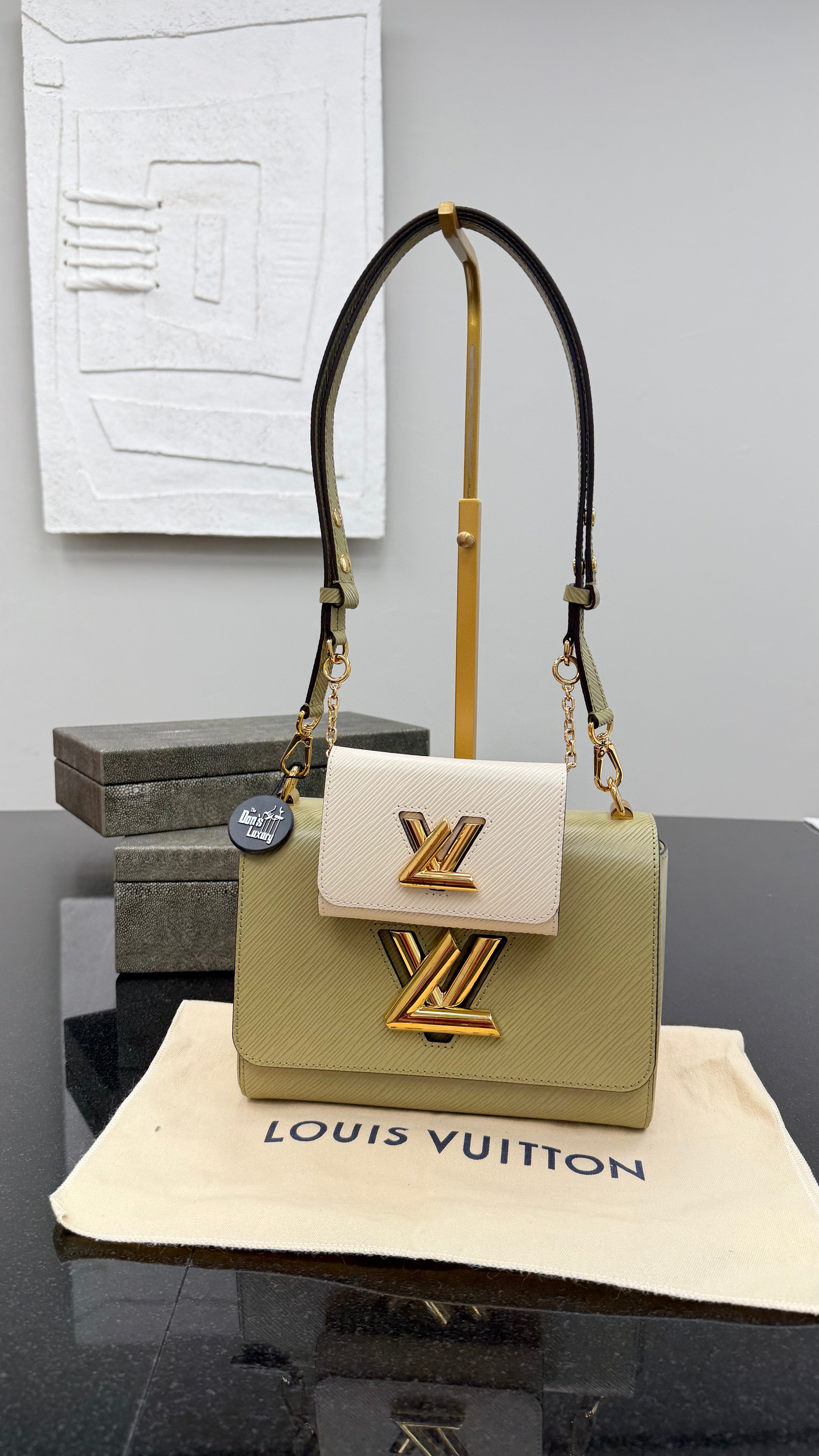 *DONS DROP* Louis Vuitton Green & Ivory Epi Twist & Twilly MM Handbag