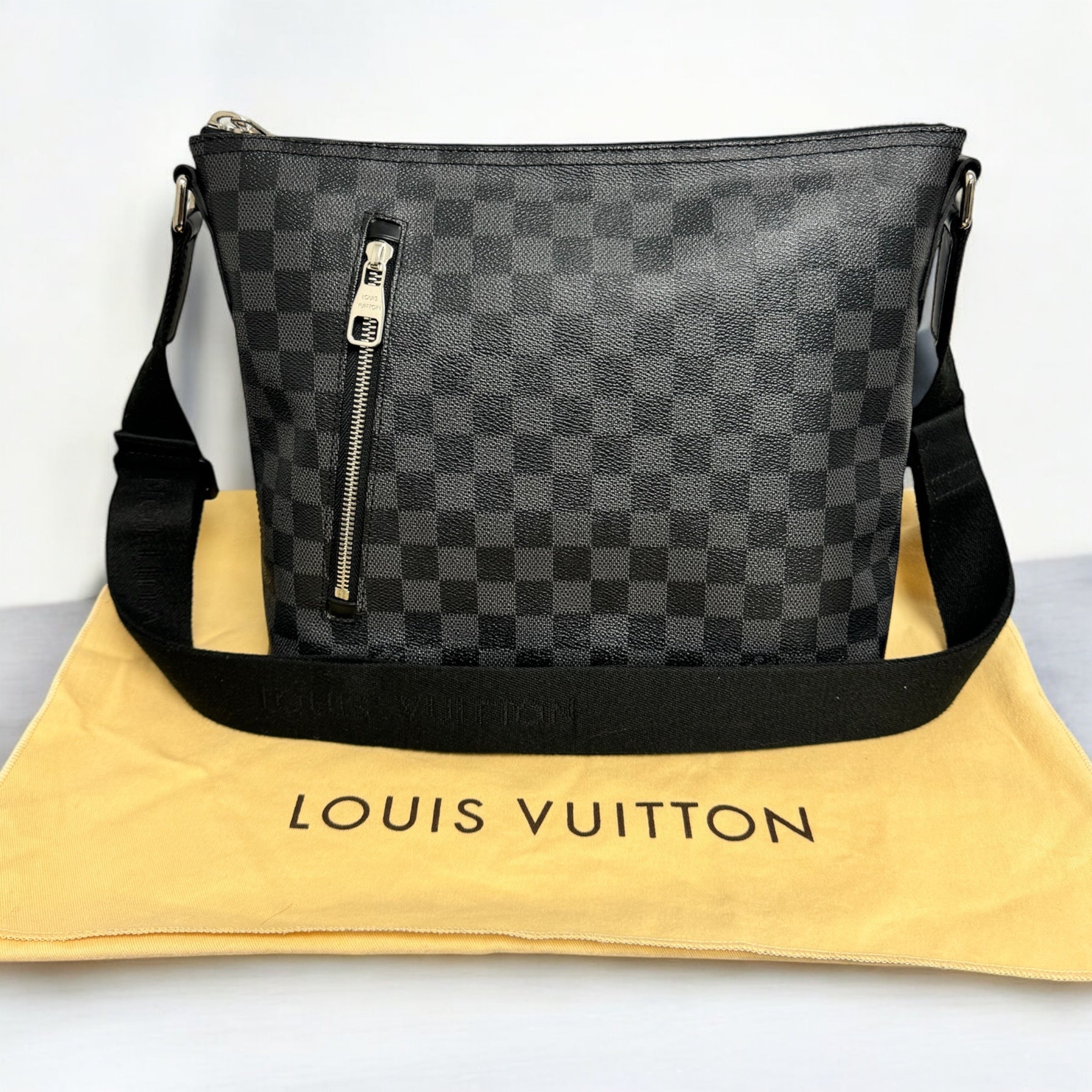 Louis Vuitton Damier Graphite Mick PM