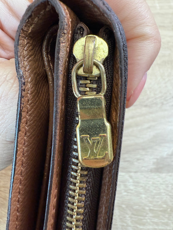 Louis Vuitton Monogram Zippy Compact Wallet
