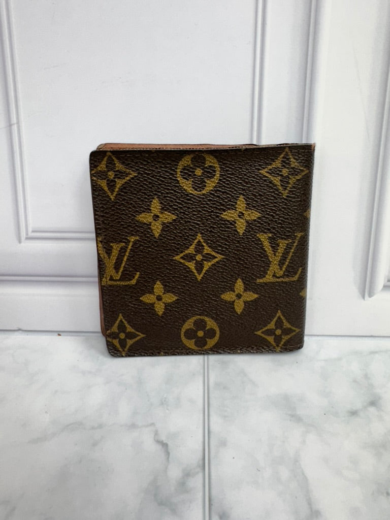 Louis Vuitton Monogram Marco Bifold
