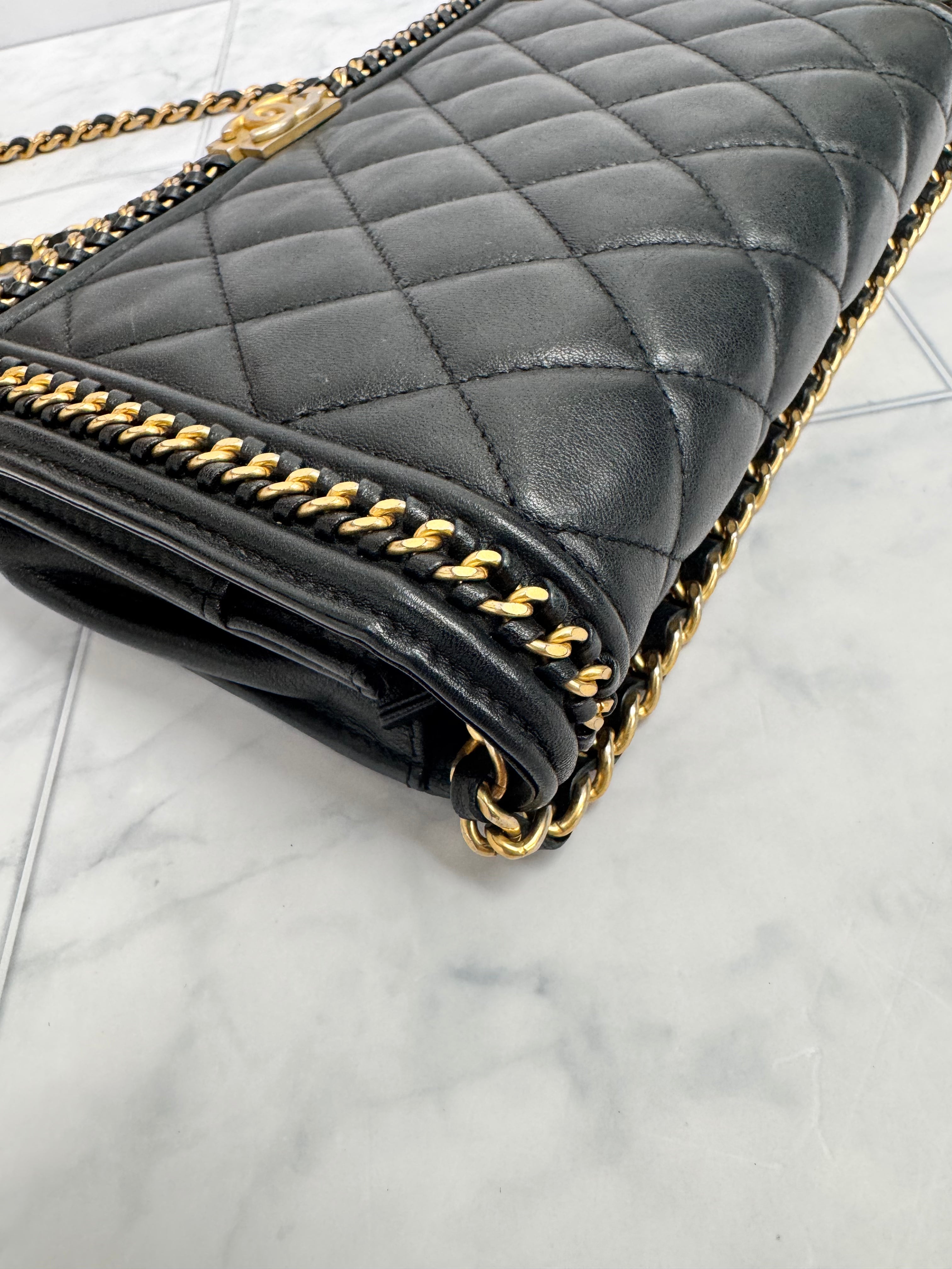 *DONS DROP* Chanel Black Quilted Leather Boy Wallet On A Chain