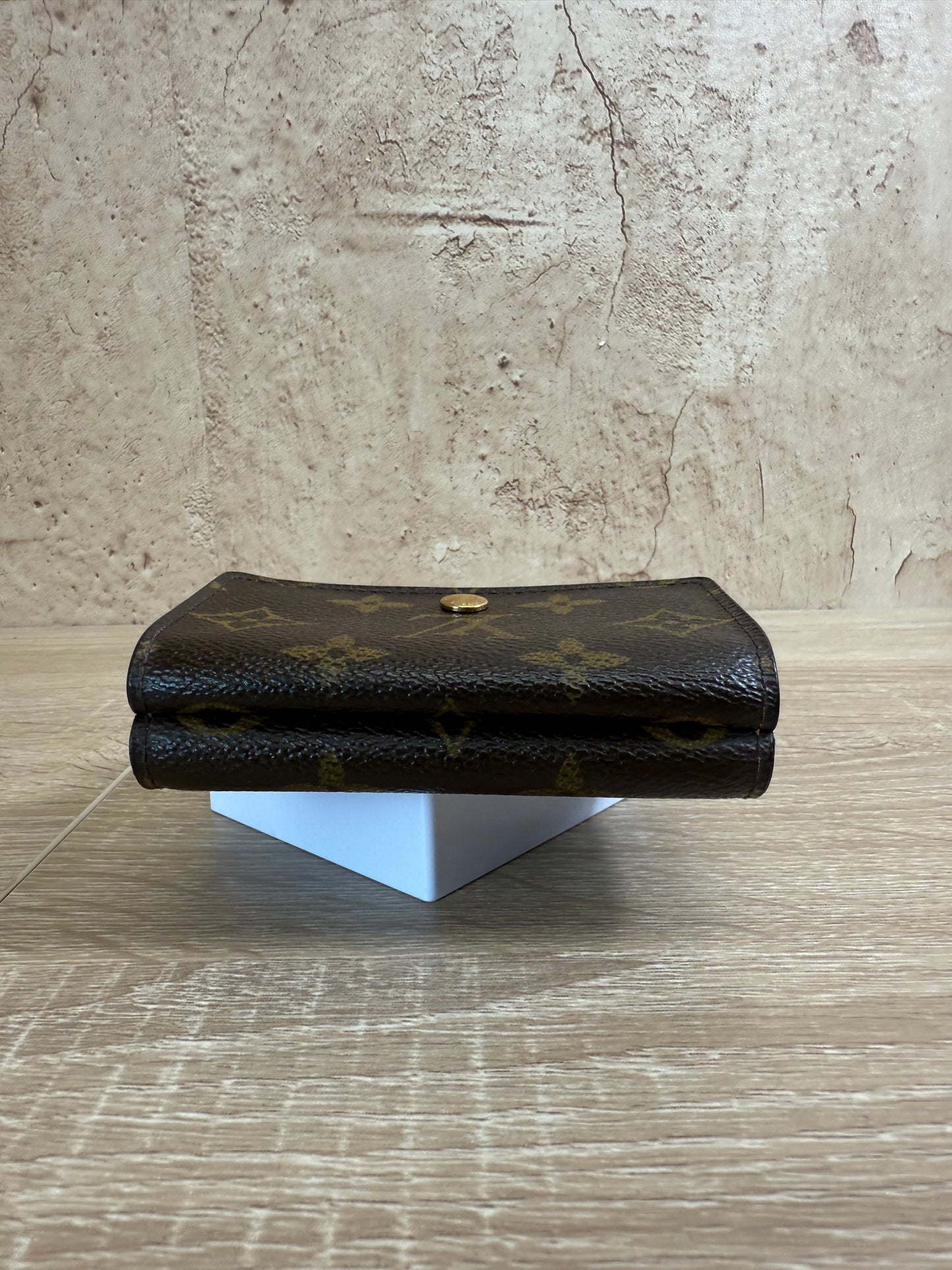 Louis Vuitton Monogram Elise Wallet