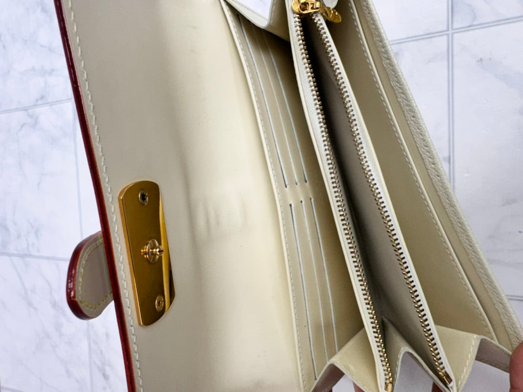 Louis Vuitton White Grained Leather Le Favori Long Wallet