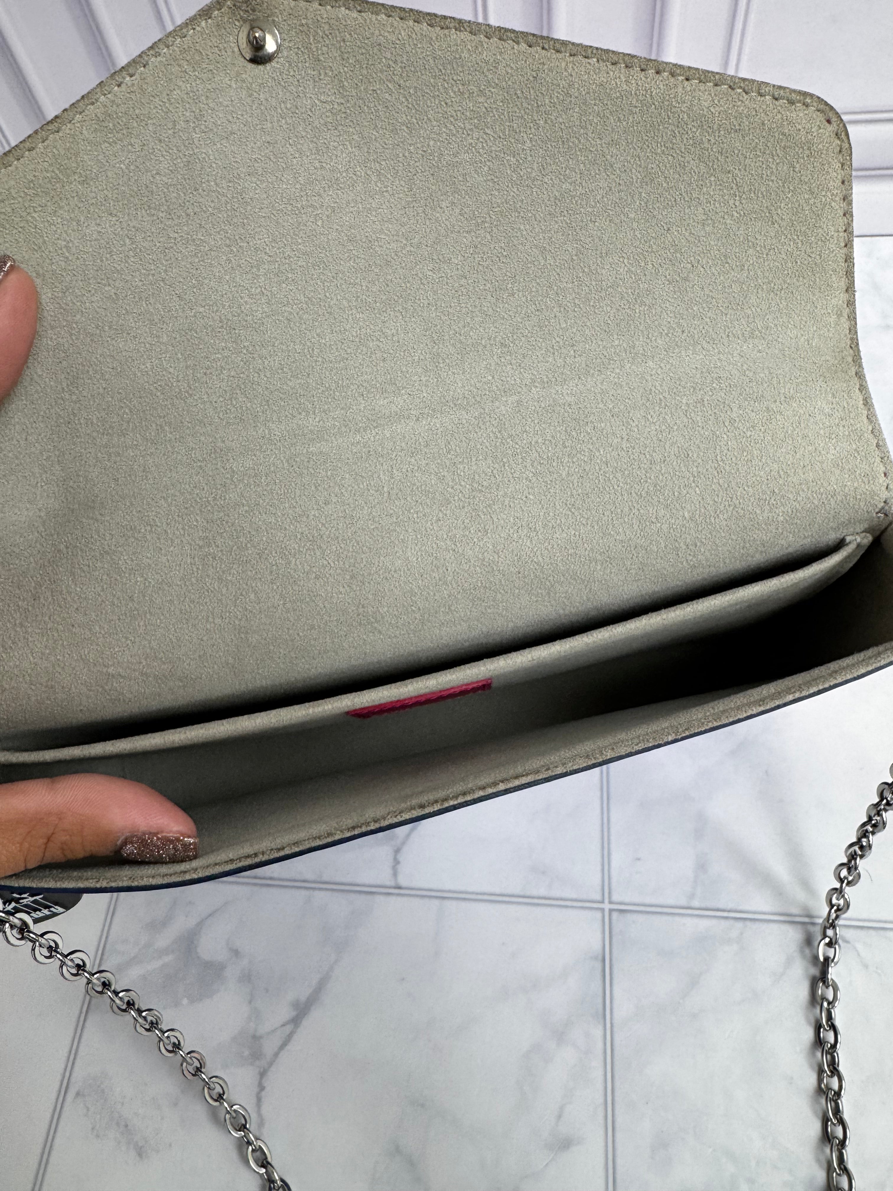 *DONS DROP* Louis Vuitton Pink & Blue Epi Leather Pochette Felicie Chain Crossbody Bag