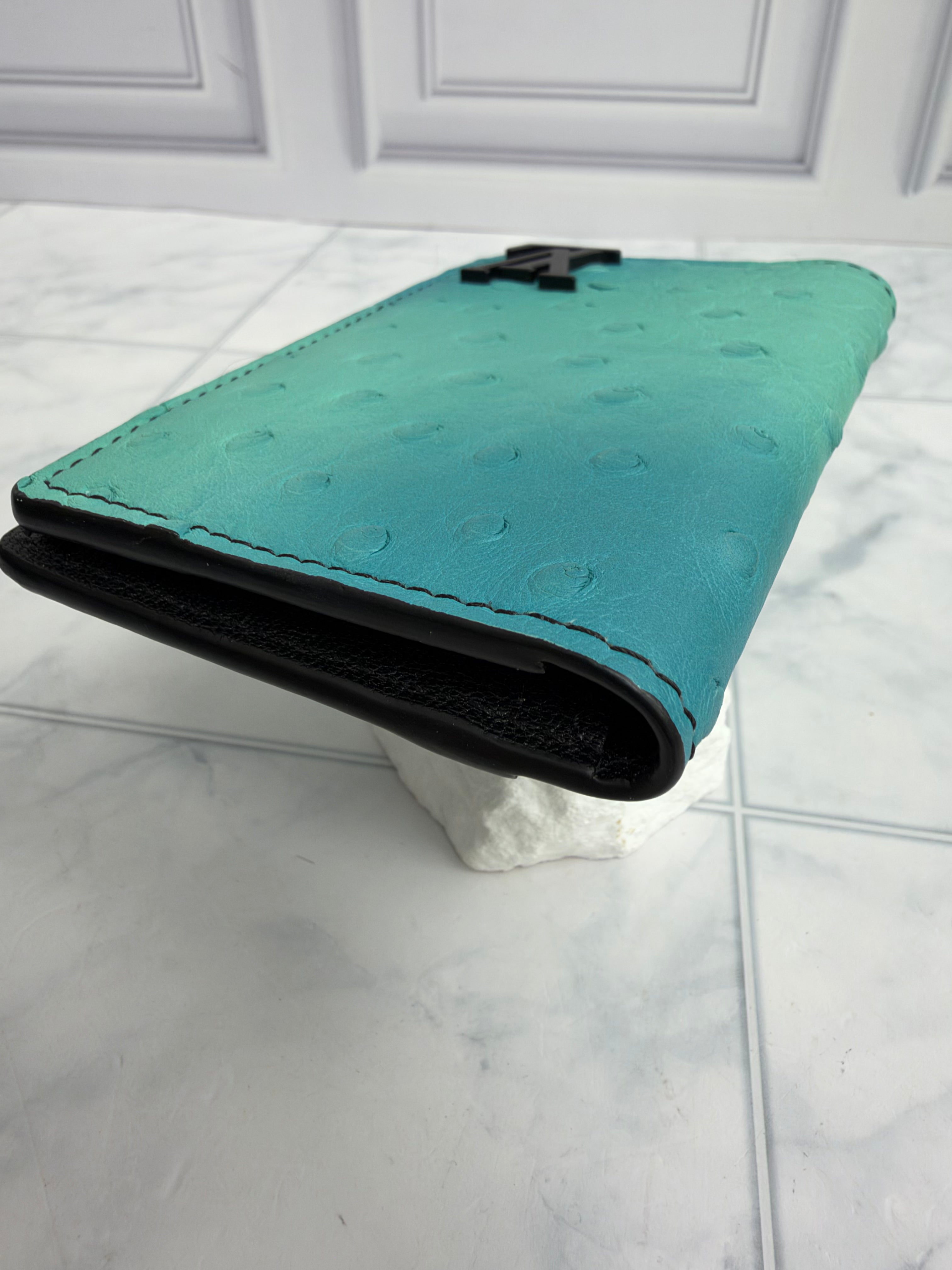LIKE NEW - Louis Vuitton Tropical Blue Ostrich Leather Pocket Organizer